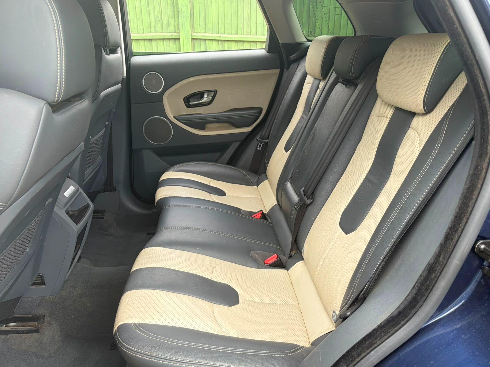 Land Rover Range Rover Evoque view 16