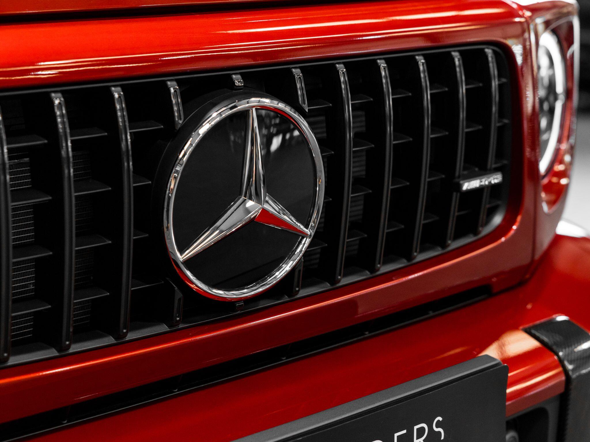 Mercedes-Benz G-Class view 14
