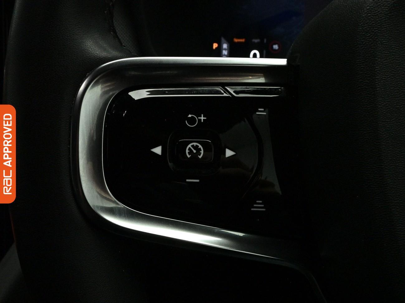 Polestar 2 view 24