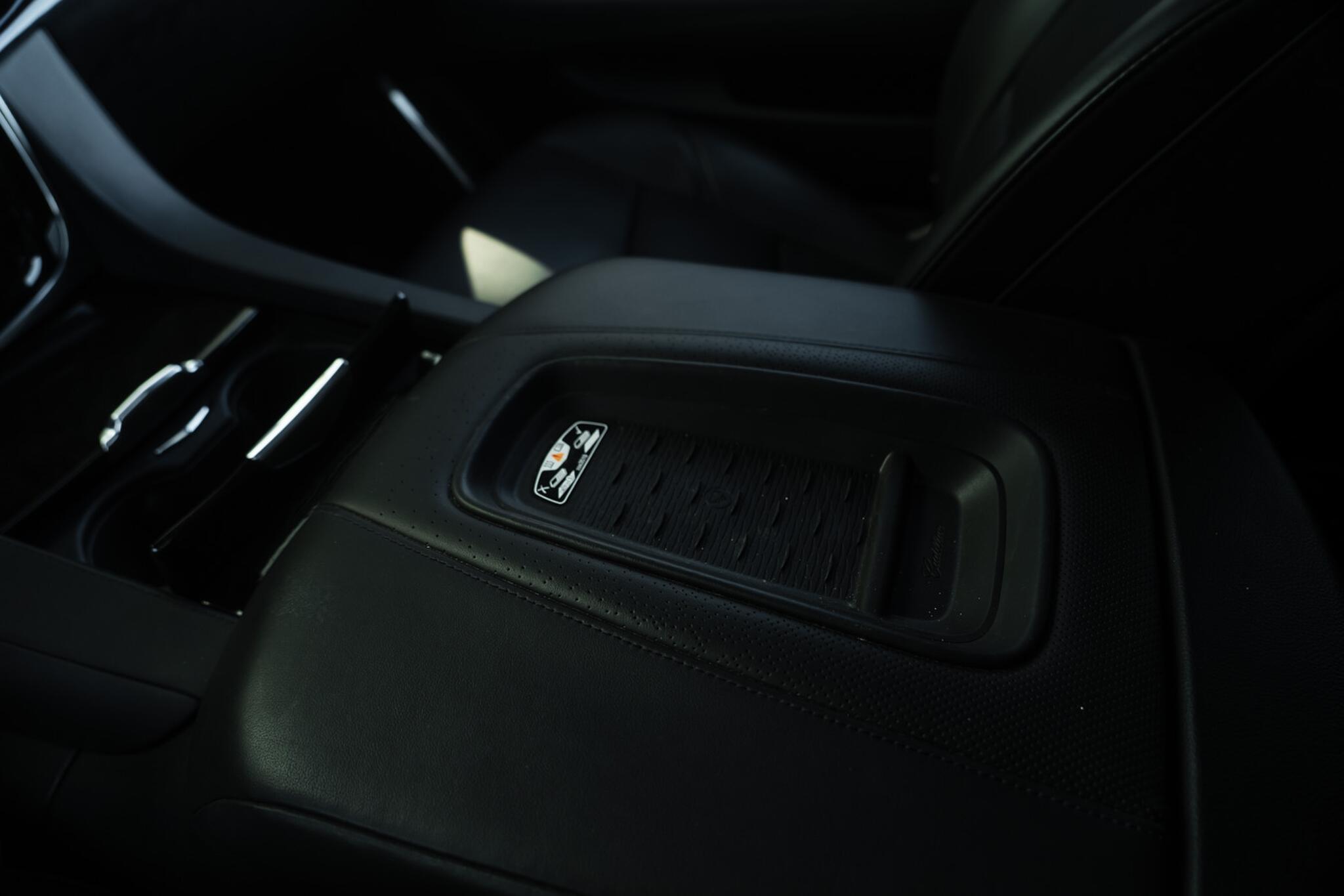 Cadillac Escalade view 51