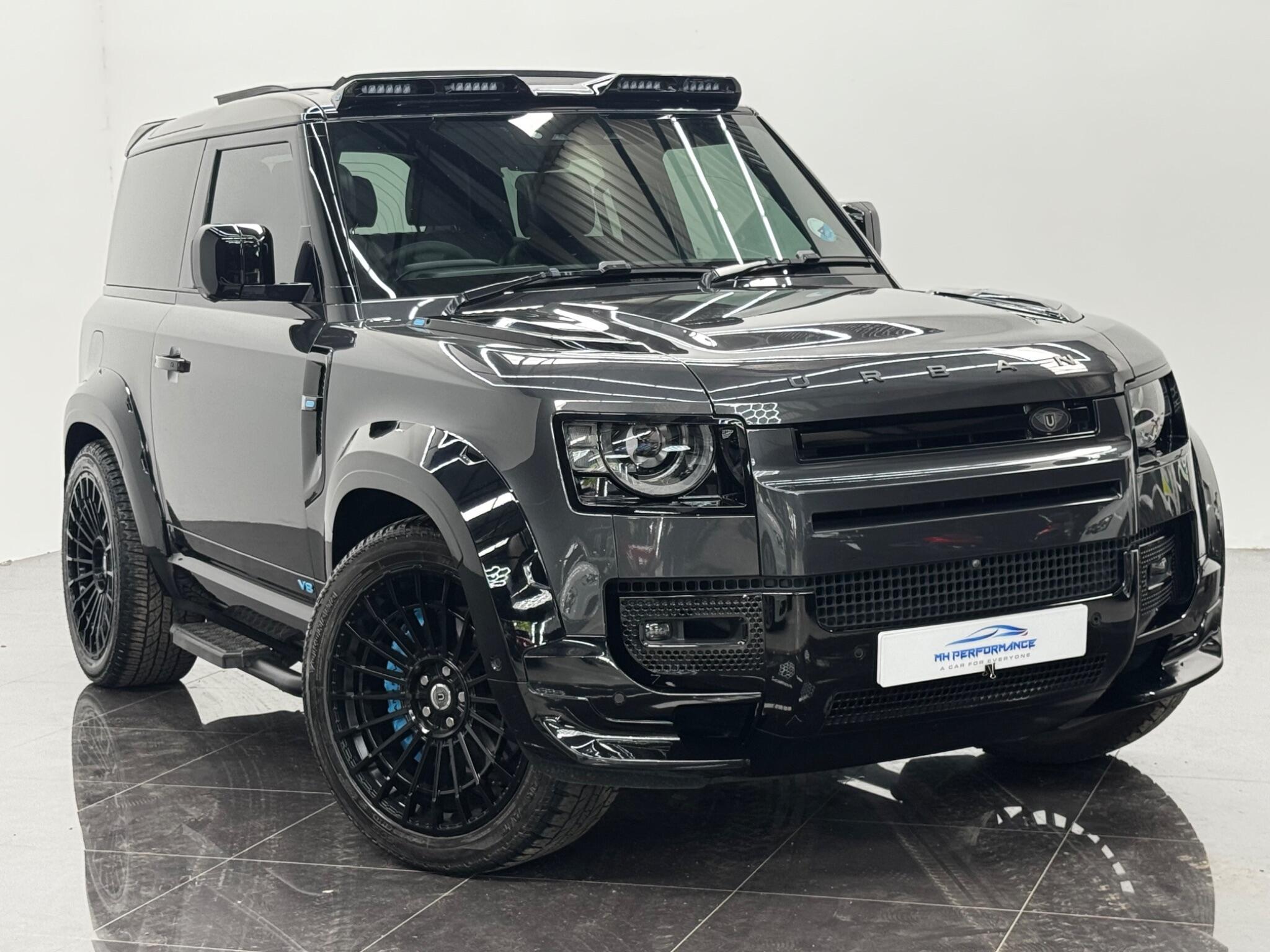 Land Rover Defender view 61