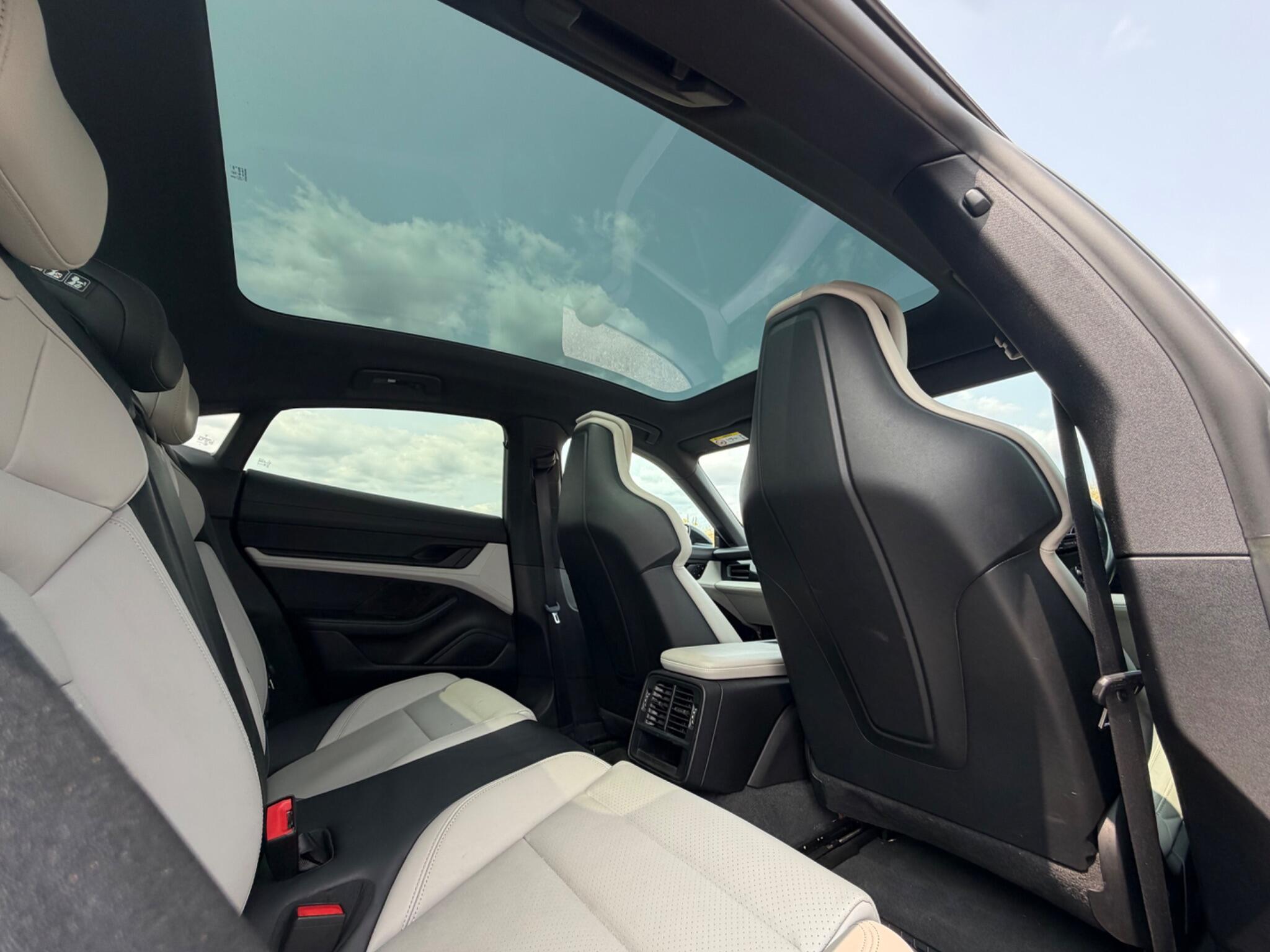 Porsche Taycan view 15