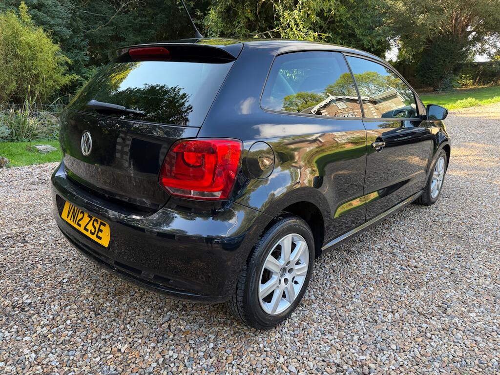 Volkswagen Polo view 8