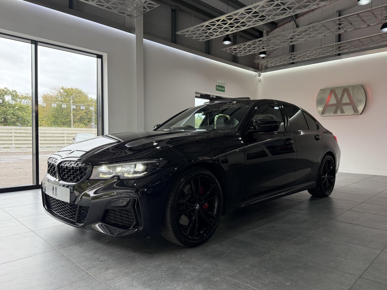 BMW 3 Series view 45