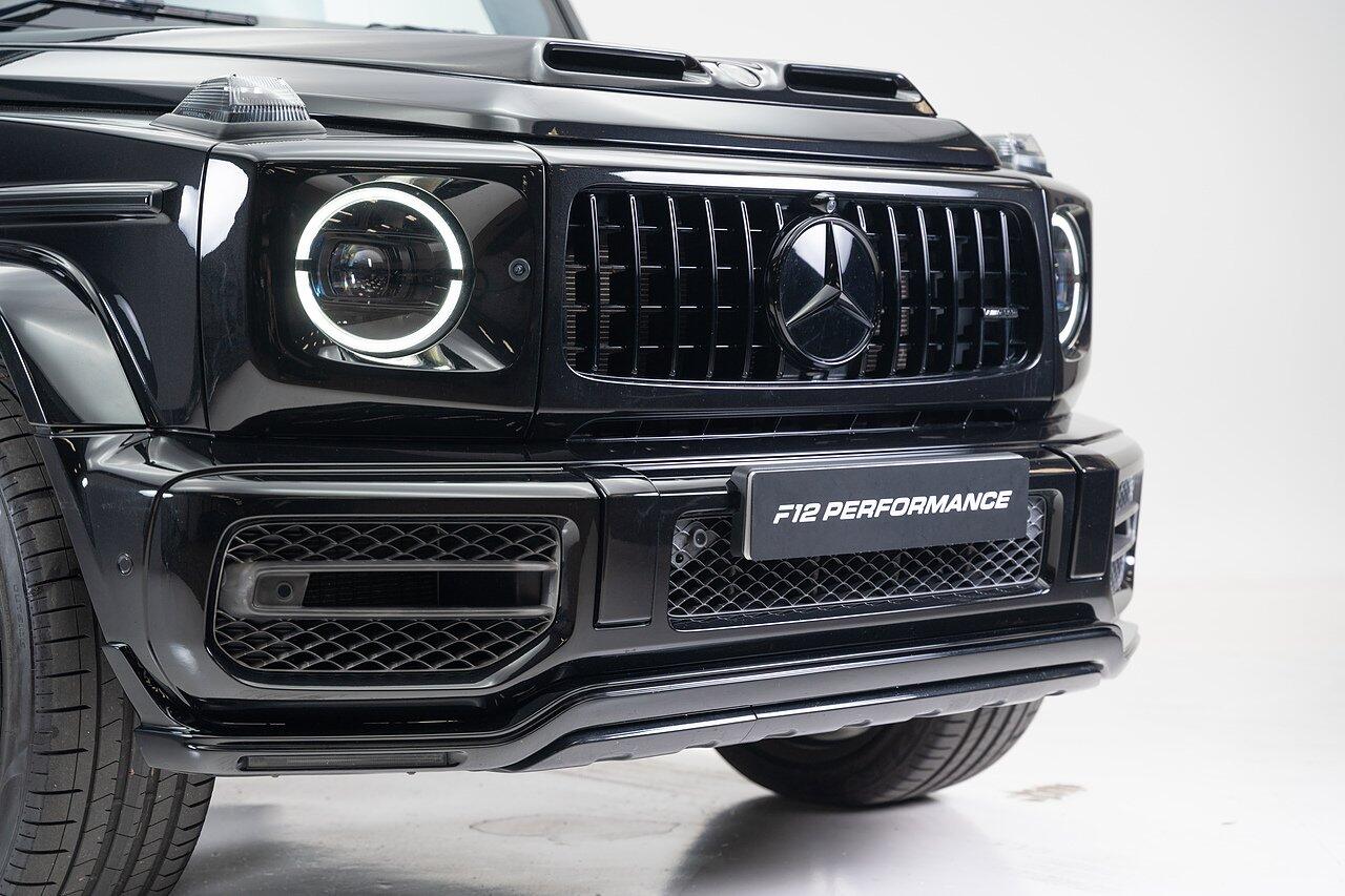 Mercedes-Benz G-Class view 22