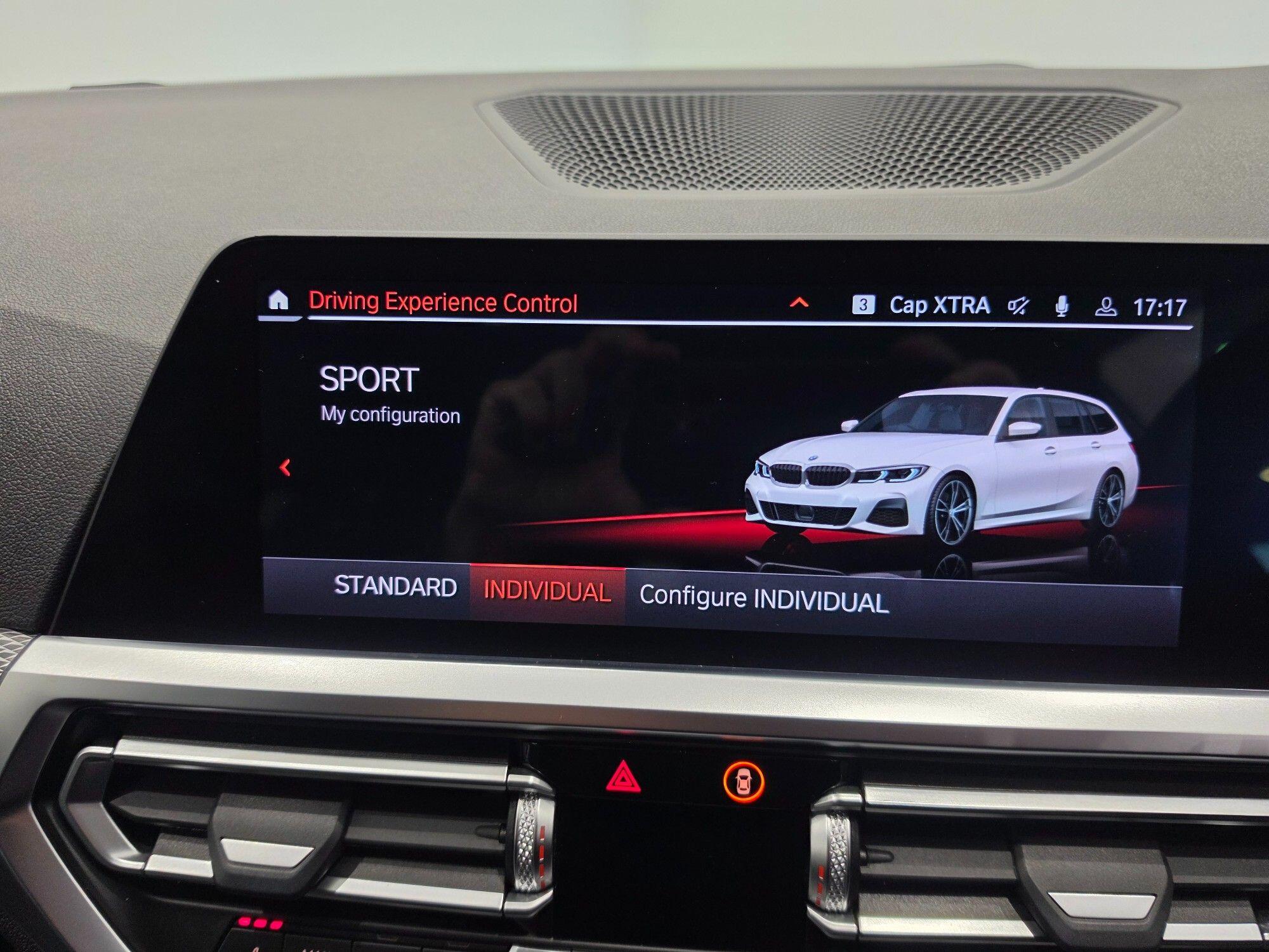 BMW 3 Series view 32