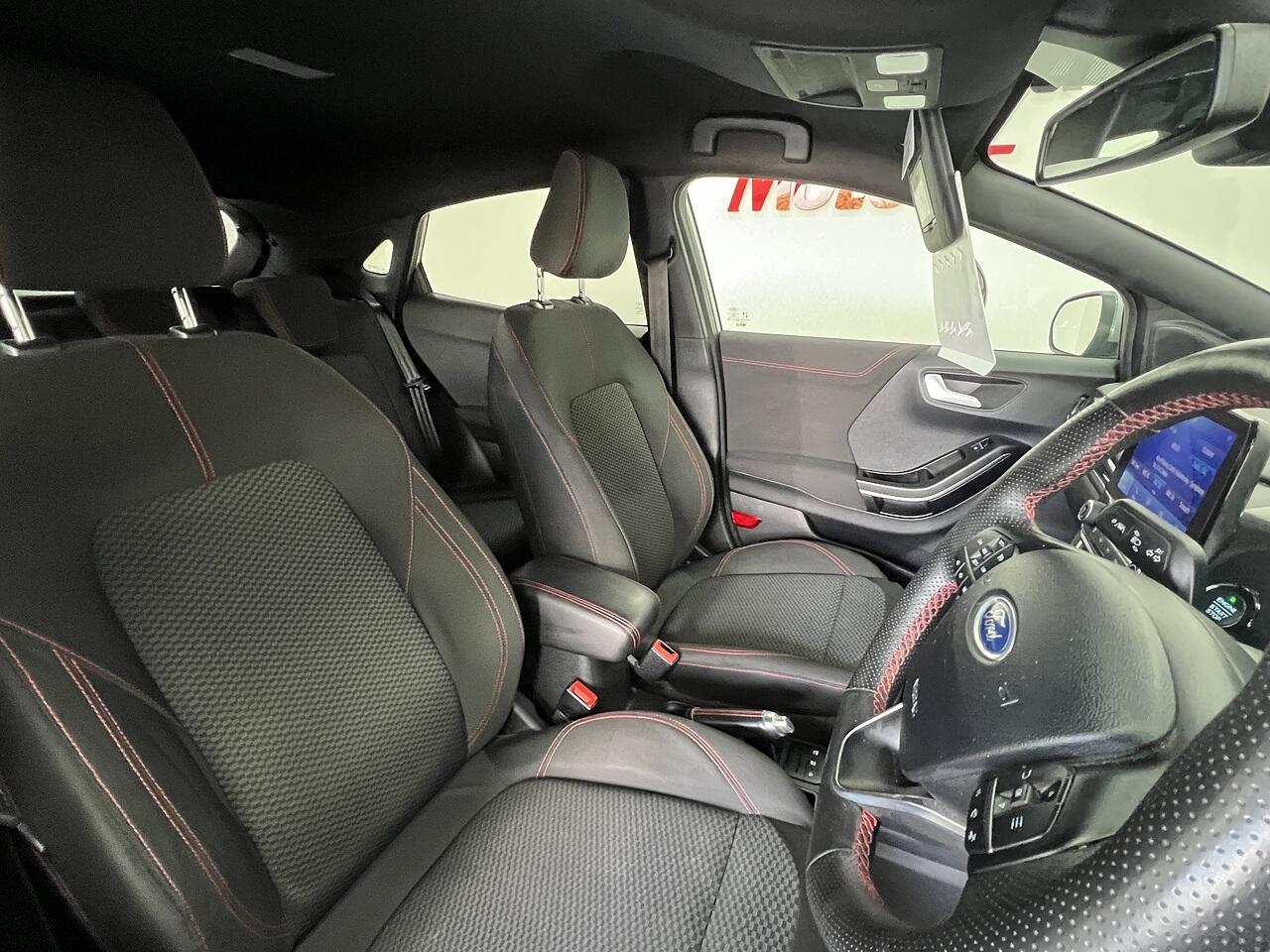 Ford Puma view 14