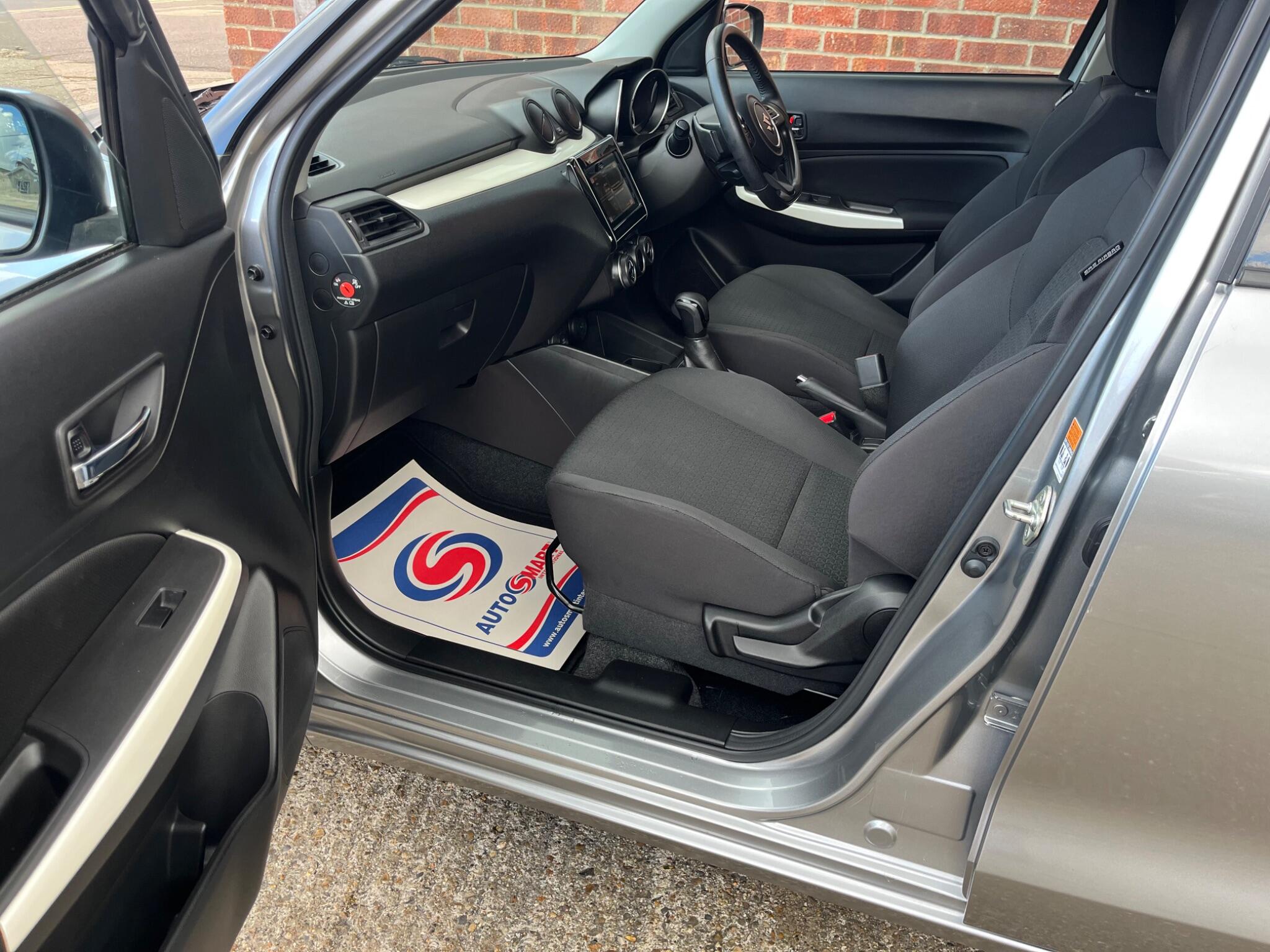 Suzuki Swift view 60