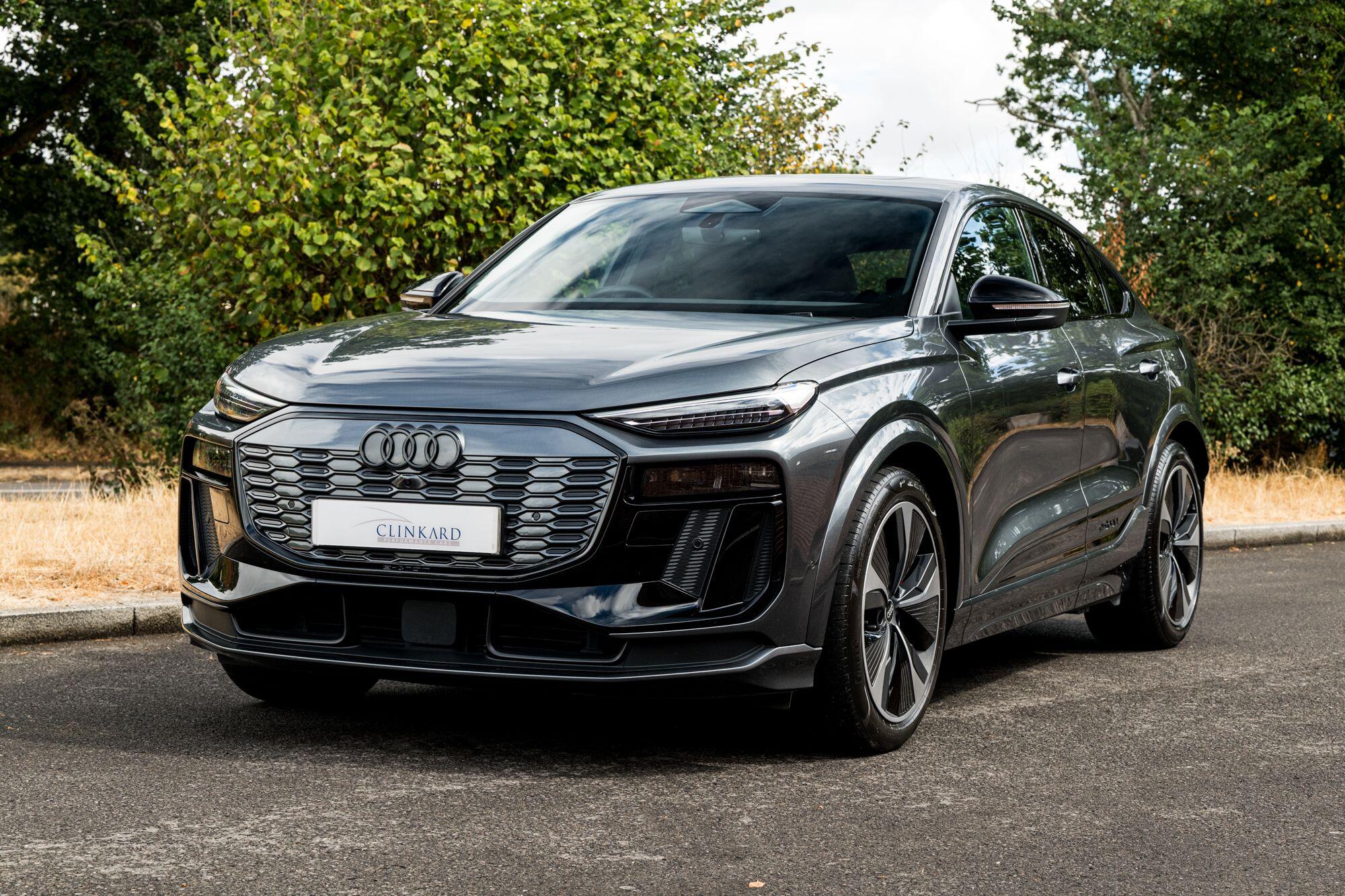 Audi SQ6 E-Tron view 6
