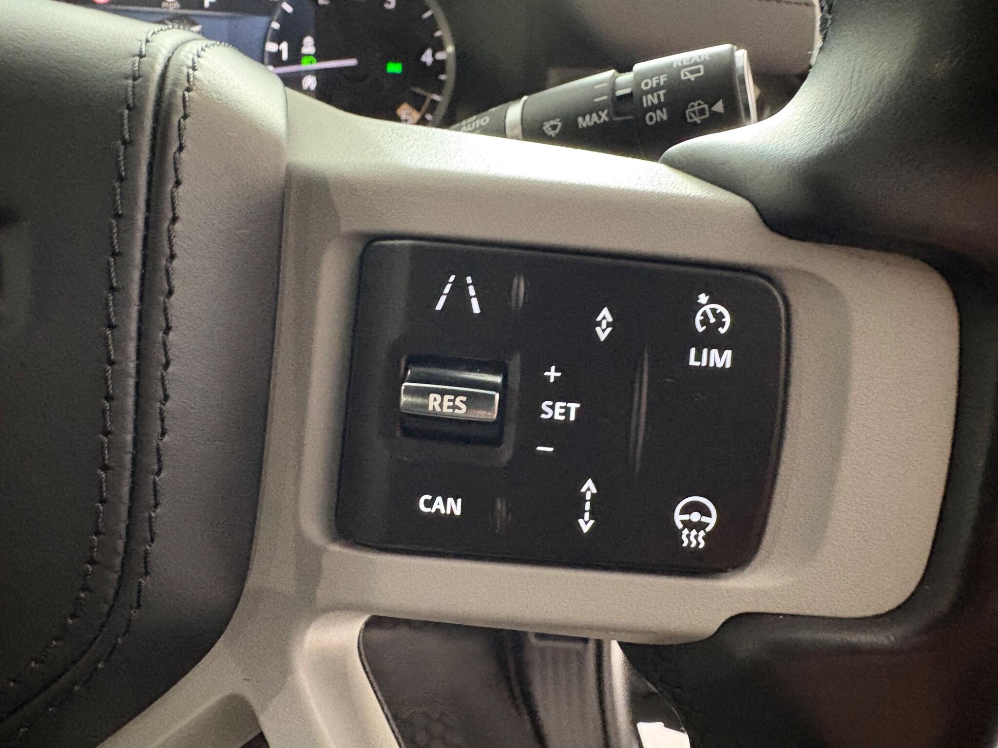 Land Rover Defender view 11