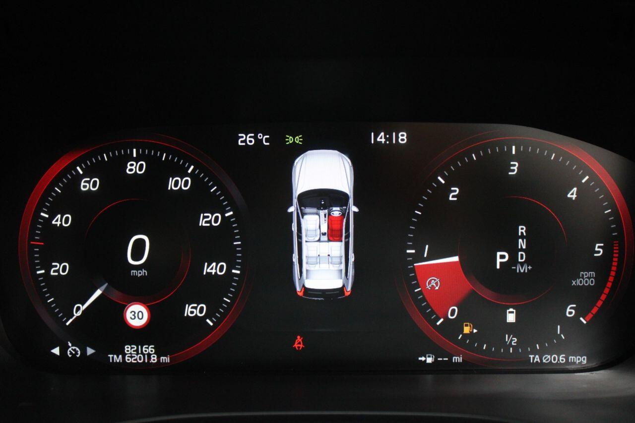 Volvo XC60 view 18