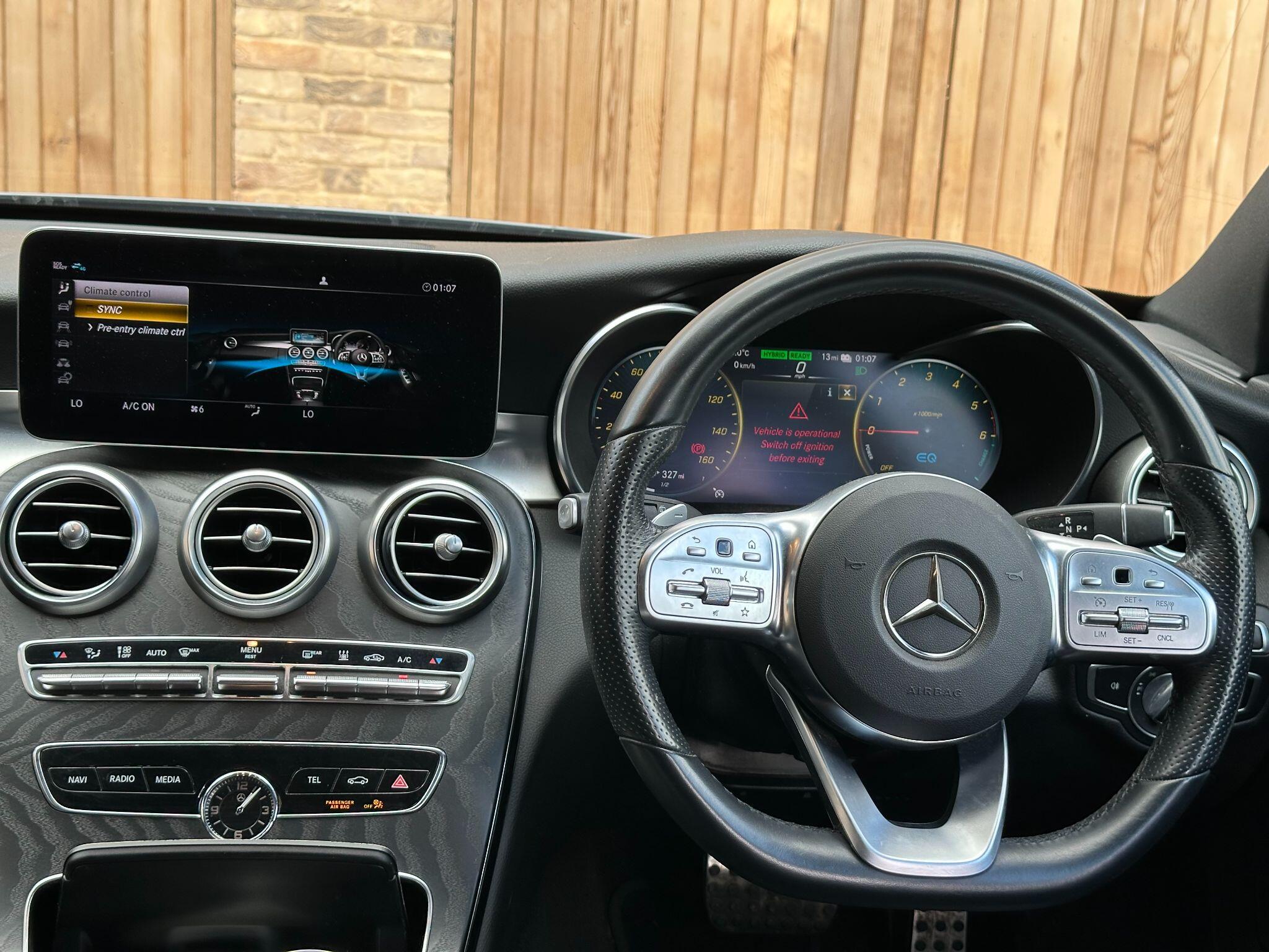 Mercedes-Benz C Class view 8