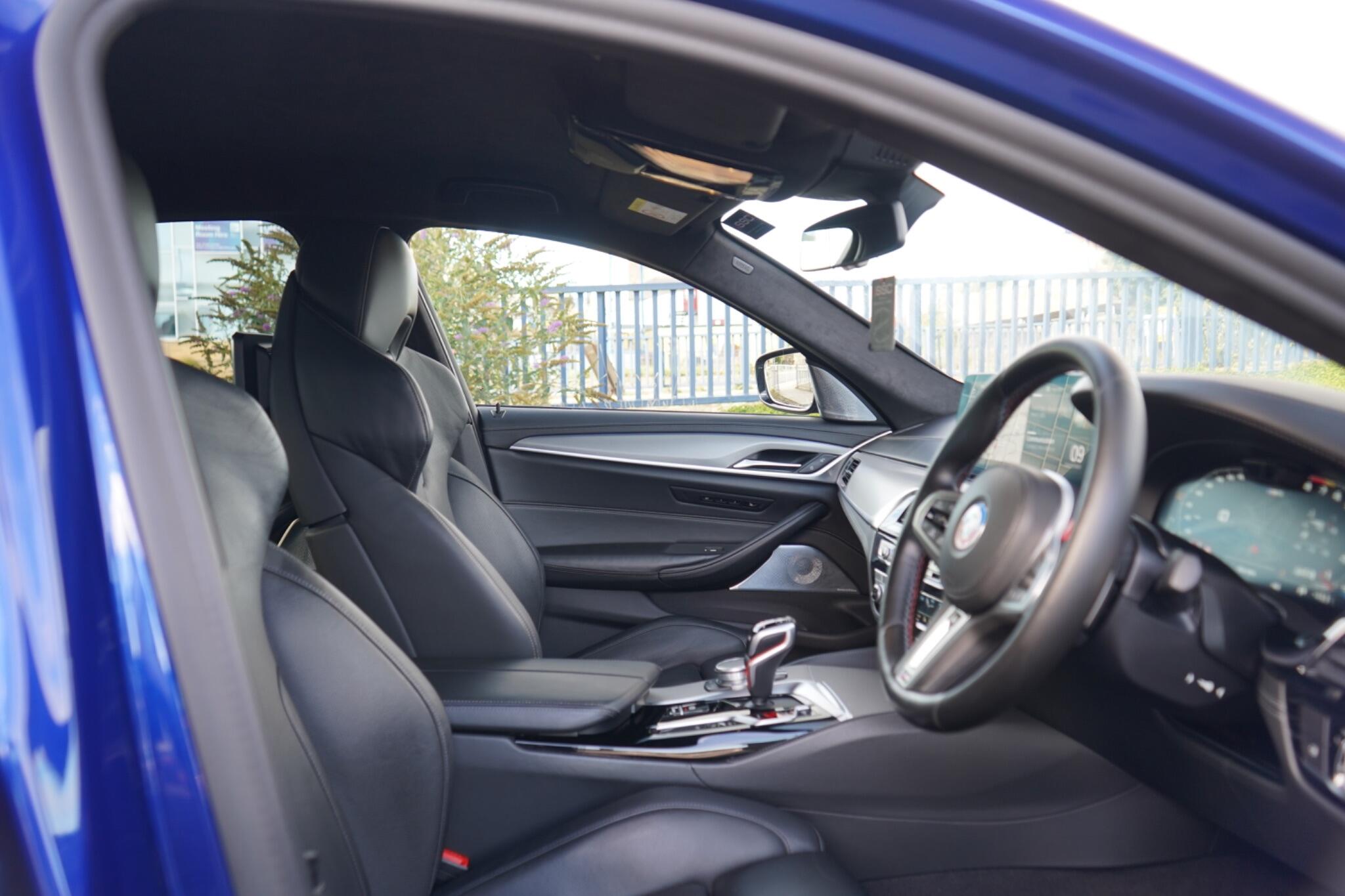 BMW M5 view 20