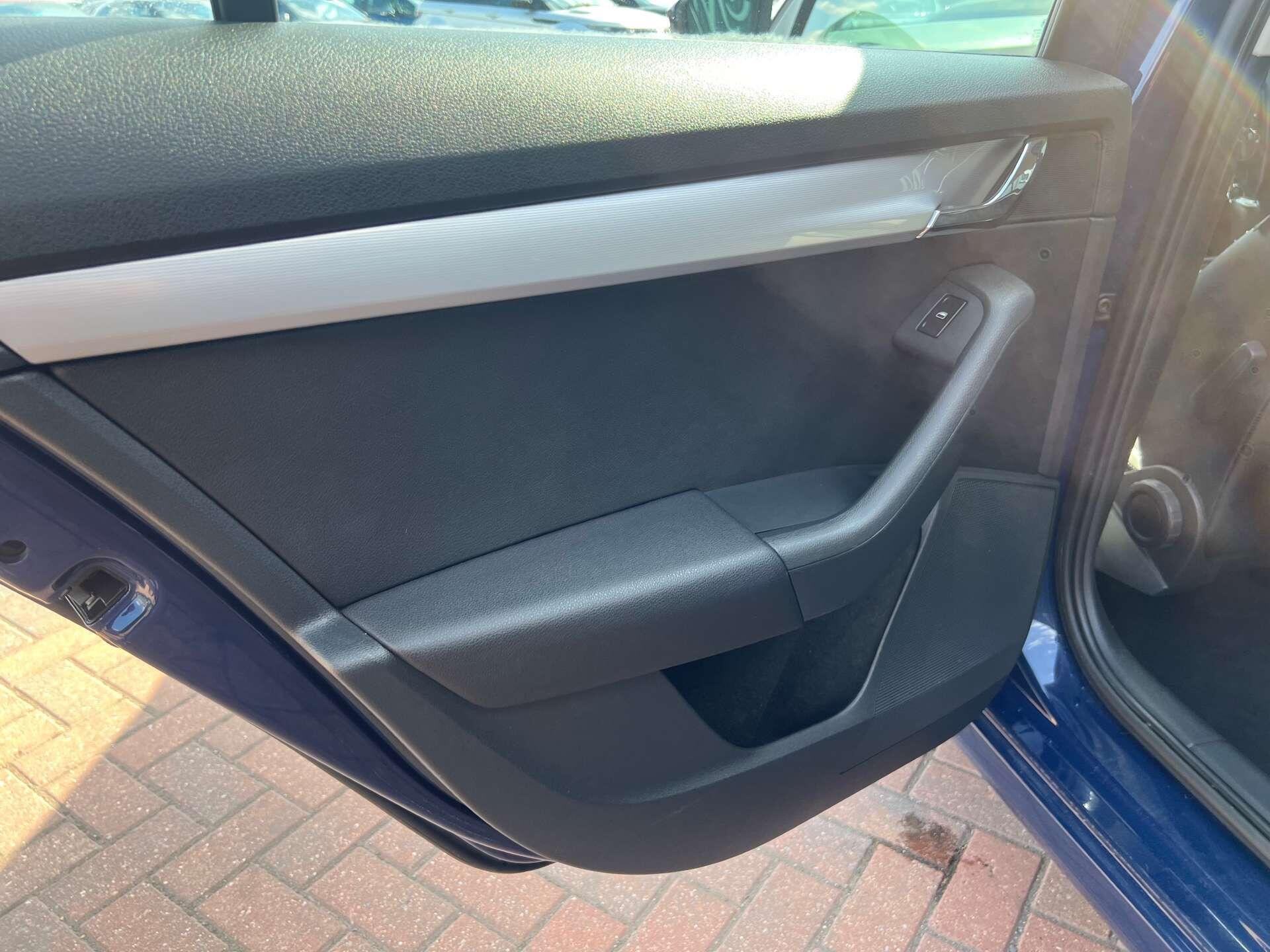 Skoda Octavia view 40