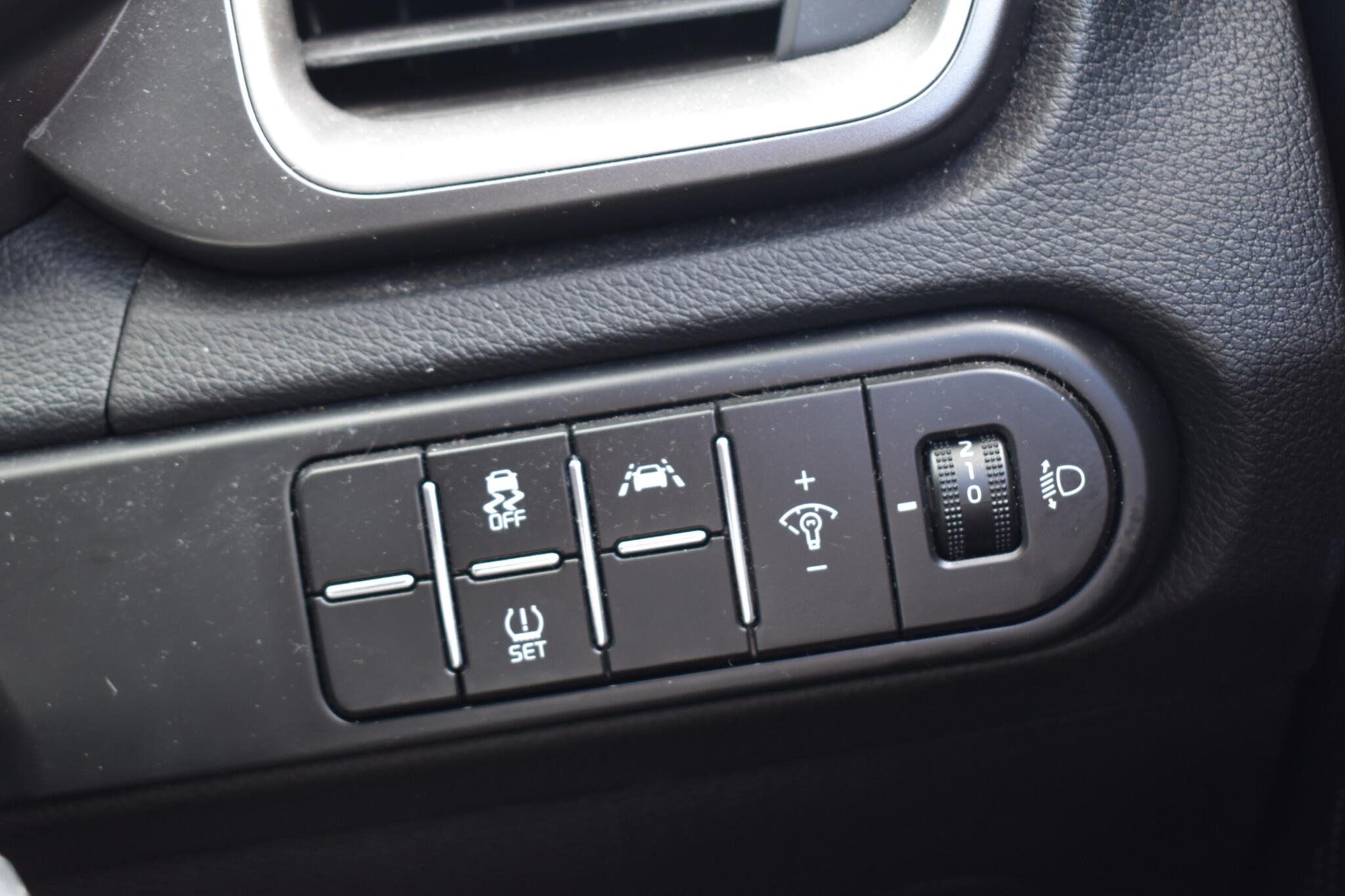 Ceed - 1.0 T-GDi ECO 2 Sportswagon Euro 6 (s/s) 5dr - Image 14