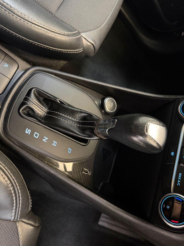 Ford Fiesta view 32