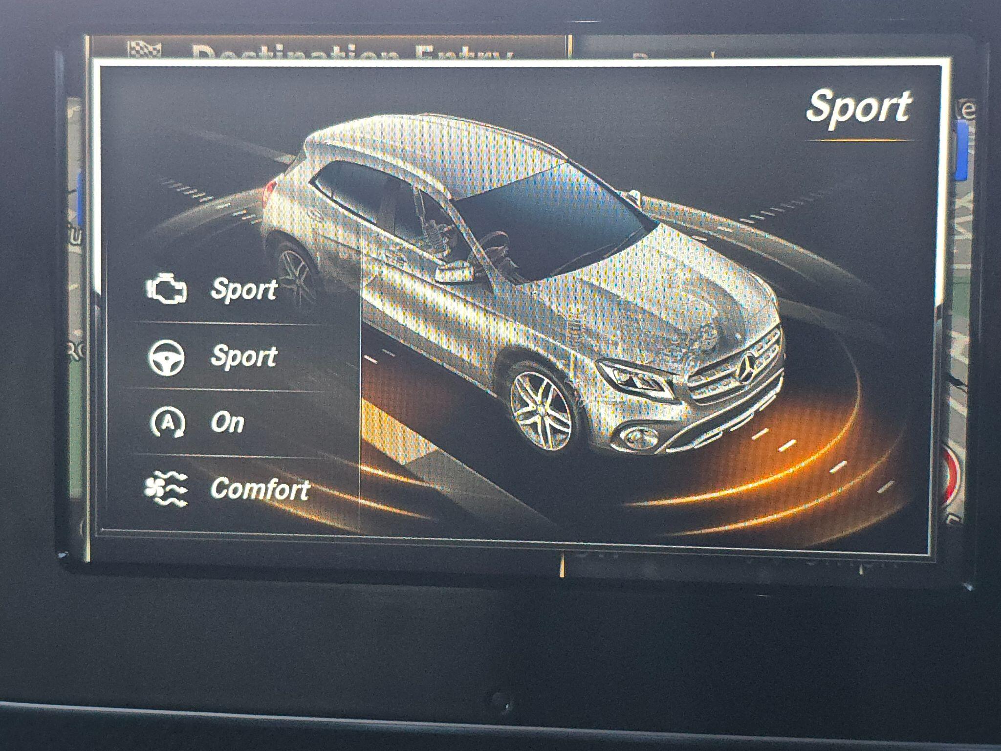 2018 Mercedes-Benz GLA 1.6 GLA200 SE (Executive) Euro 6 (s/s) 5dr • 28,270 miles image 59