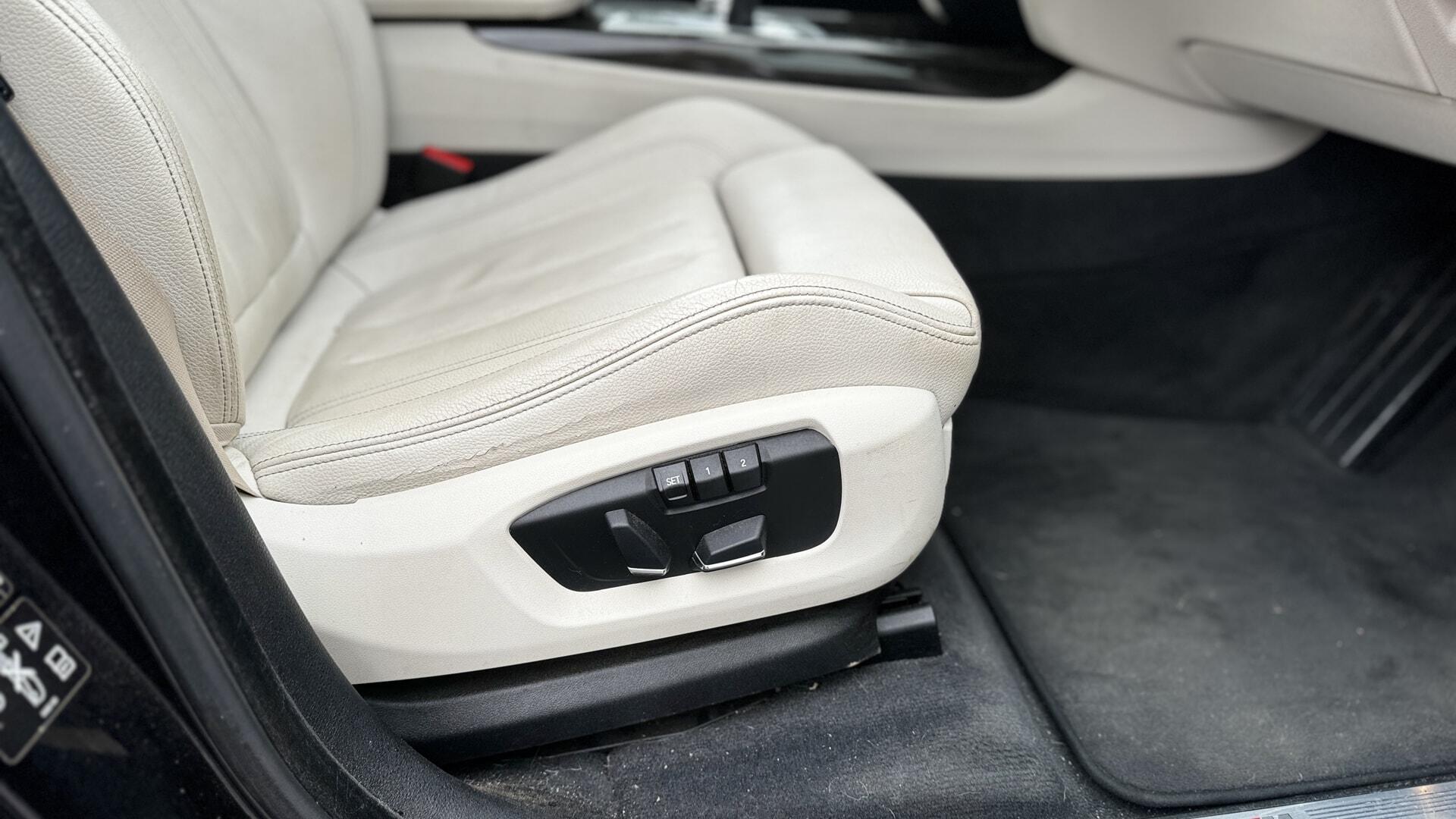 BMW X5 view 29