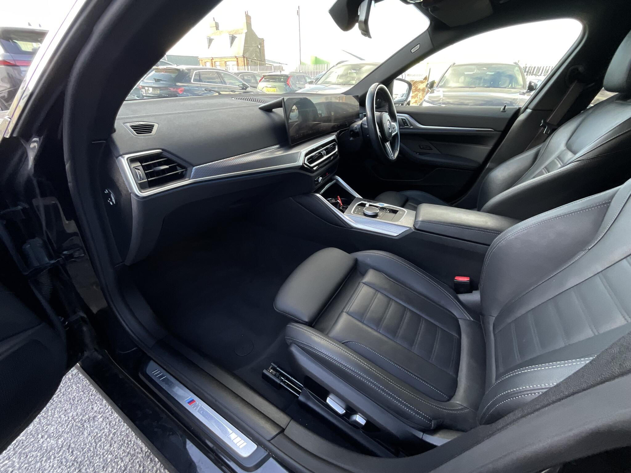 BMW i4 view 16