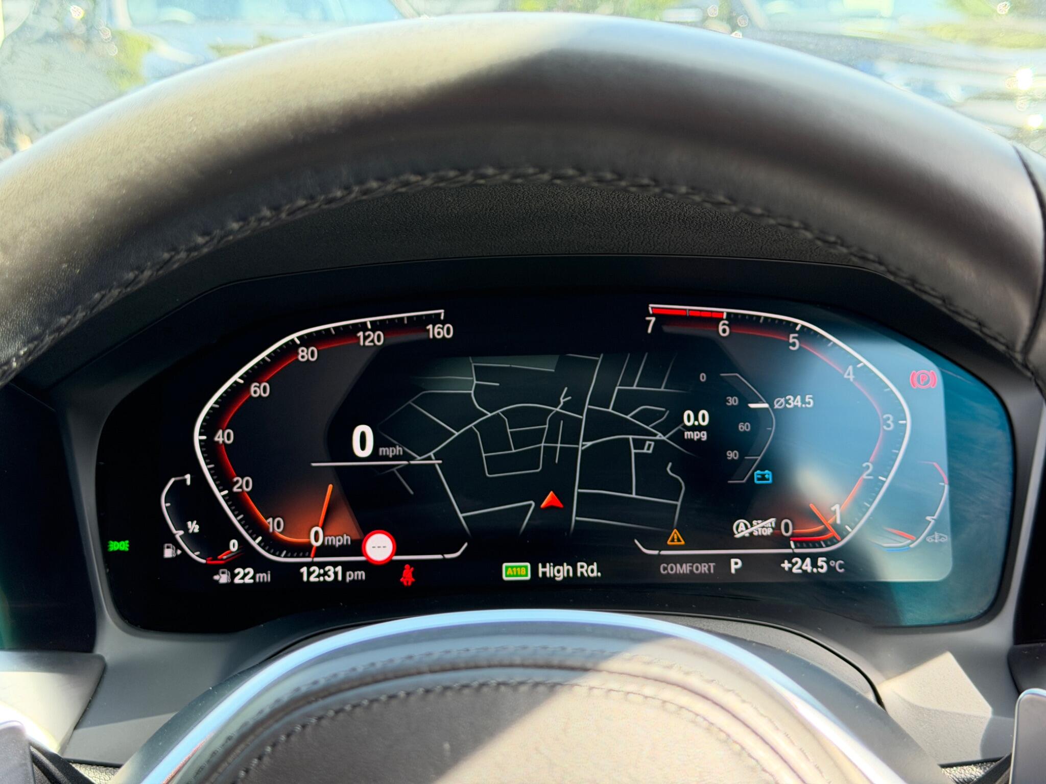 BMW 3 Series view 16