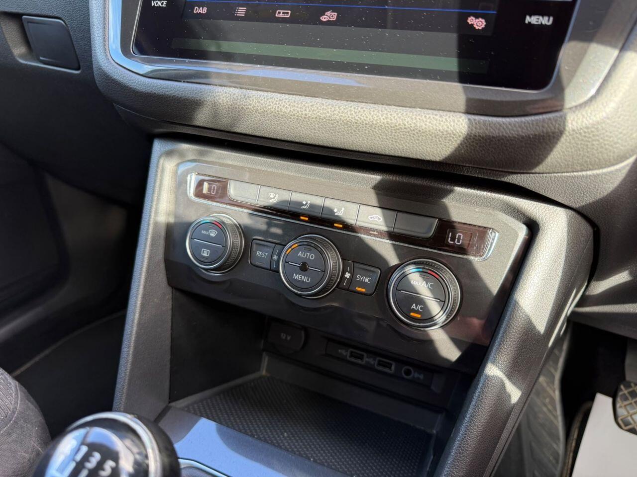 Volkswagen Tiguan Allspace view 44
