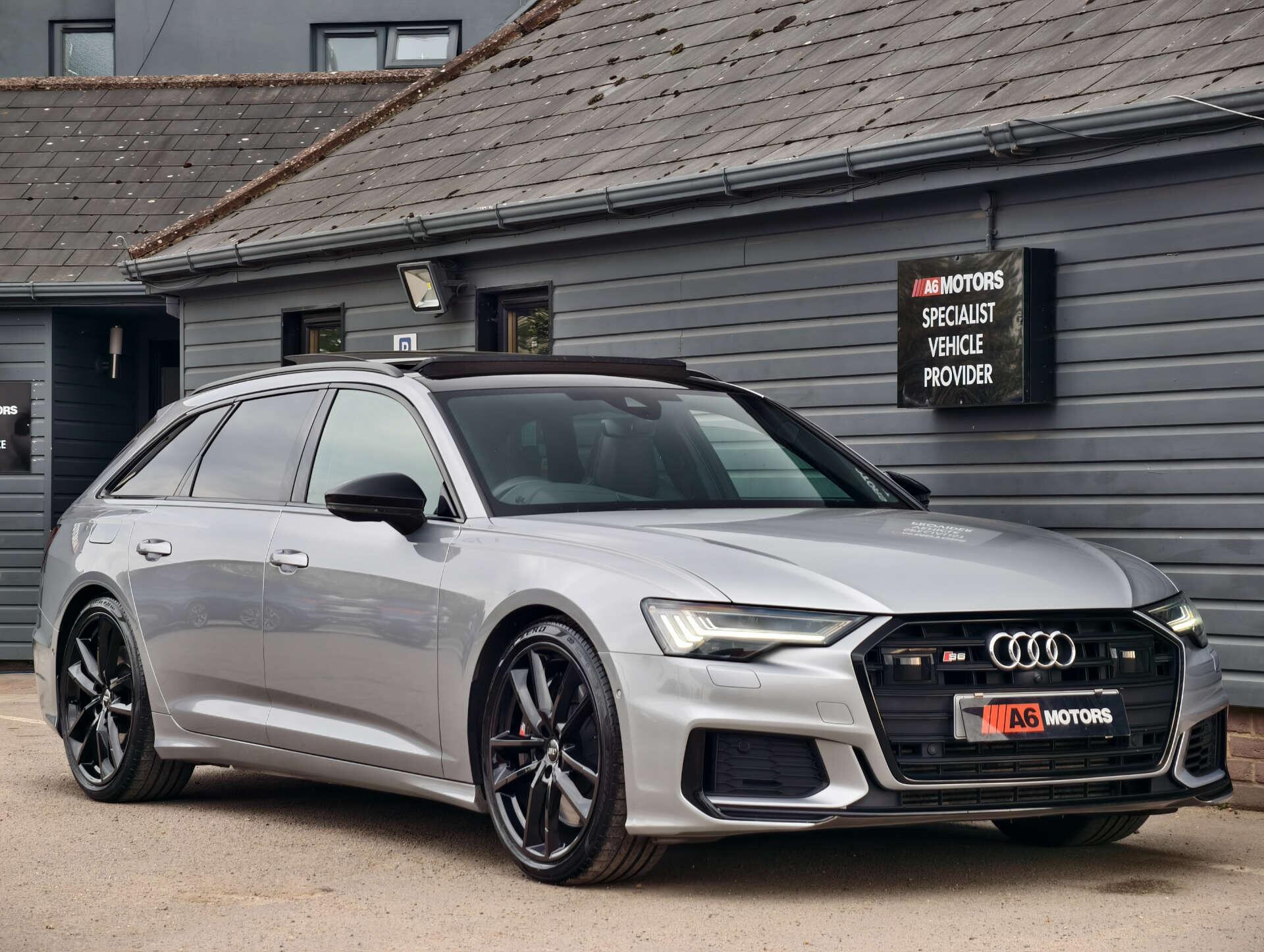 Audi S6 Avant view 12