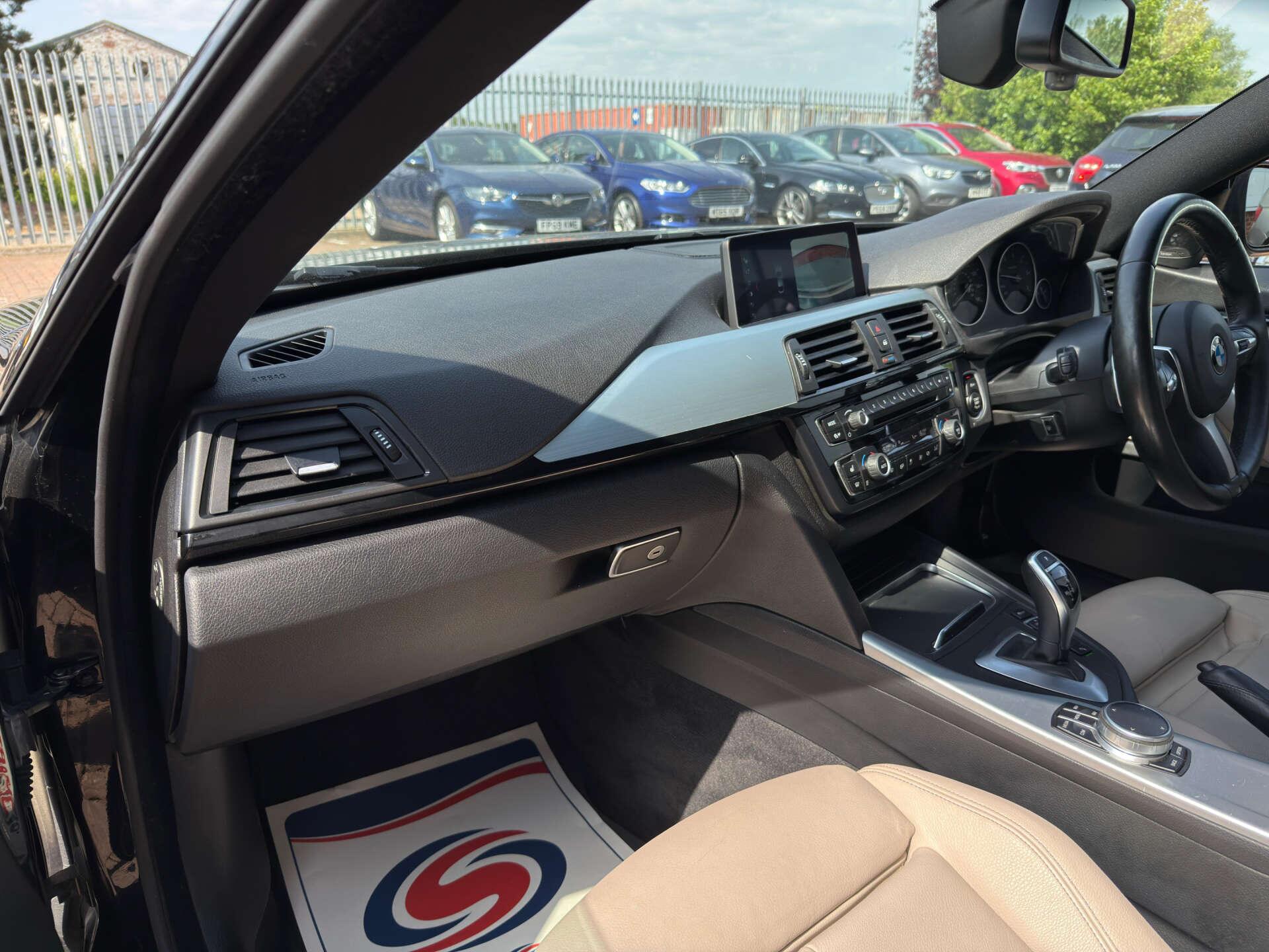 BMW 4 Series Gran Coupe view 15