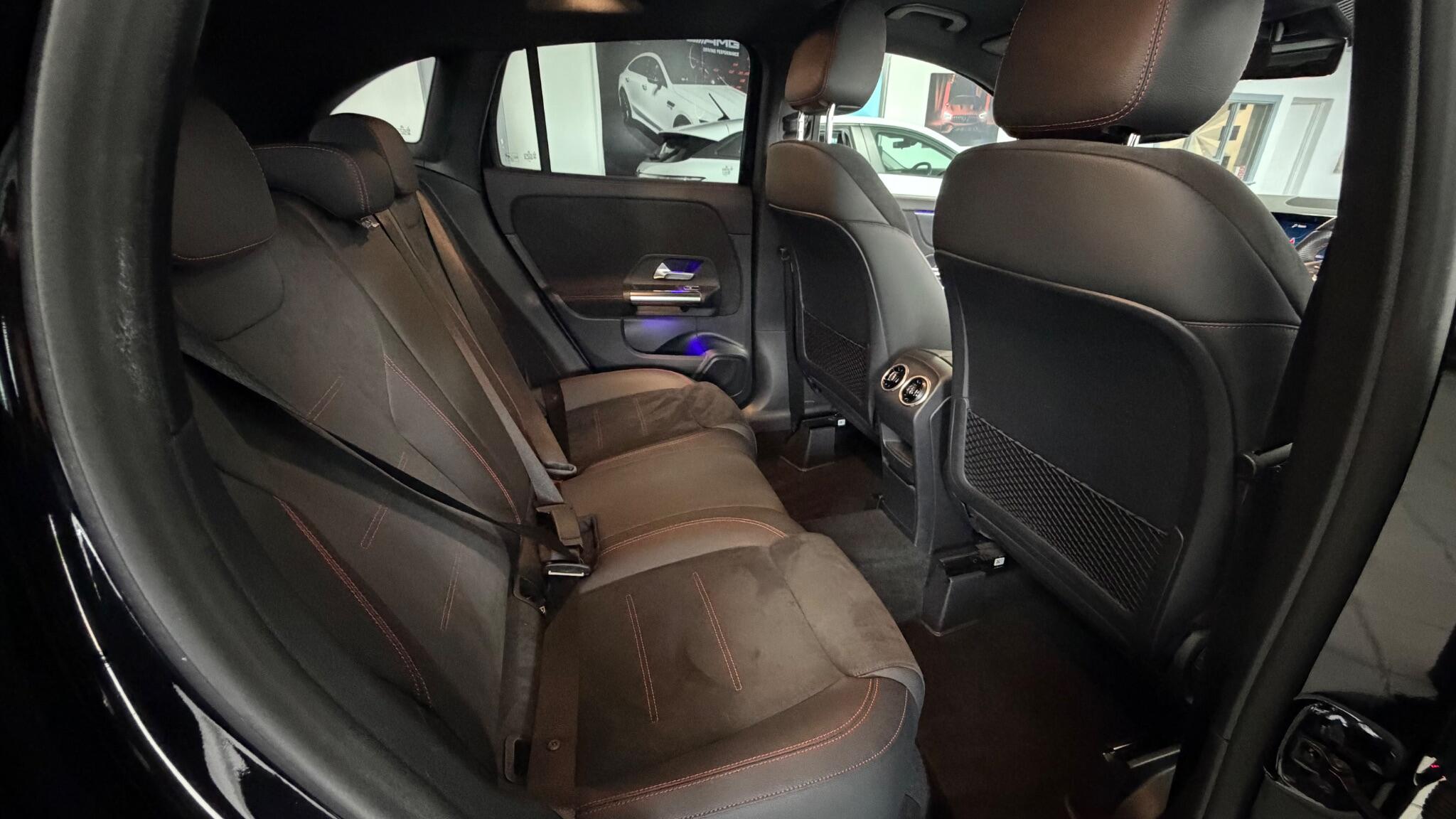 Mercedes-Benz Gla view 13