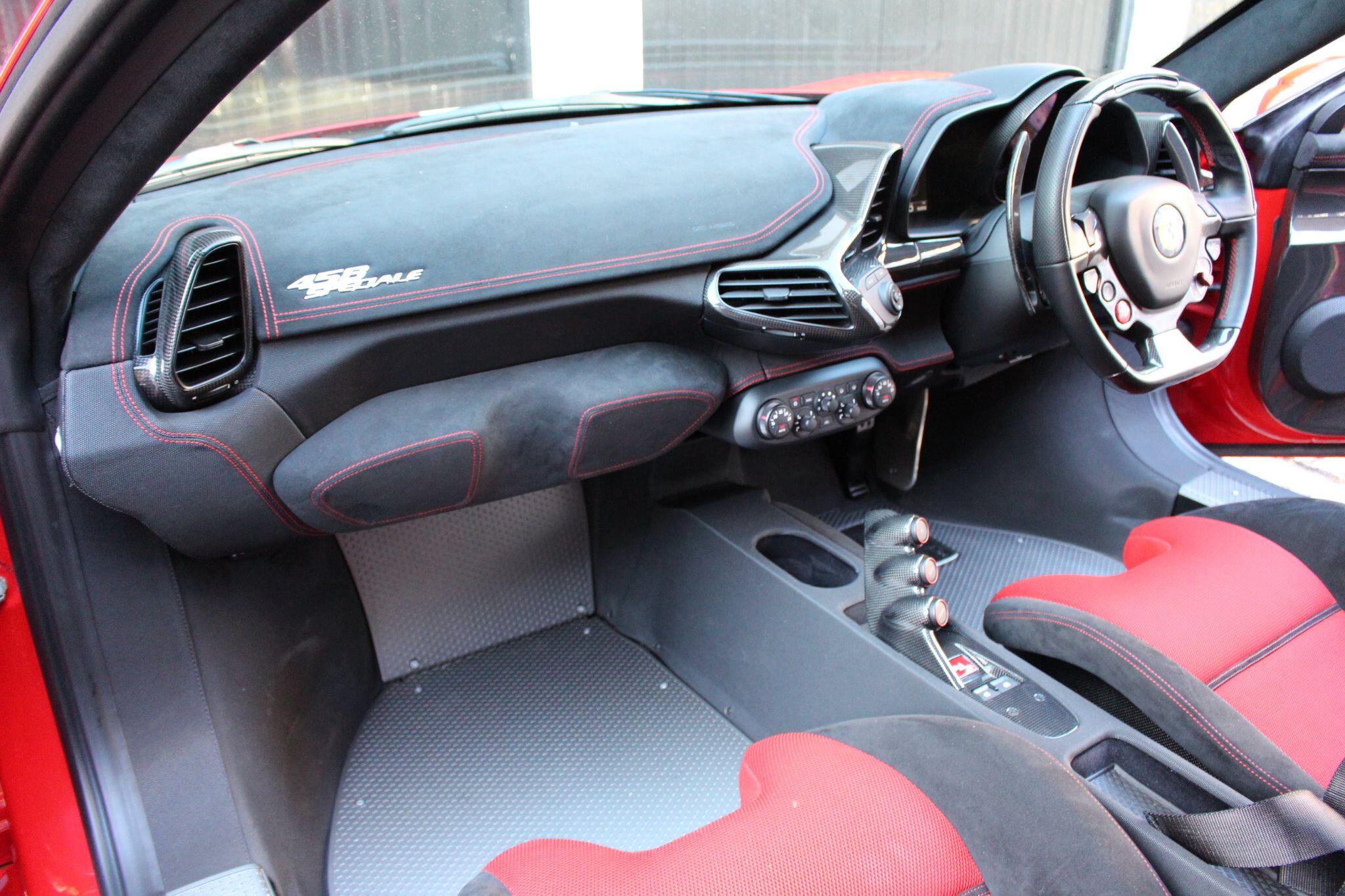 Ferrari 458 view 27