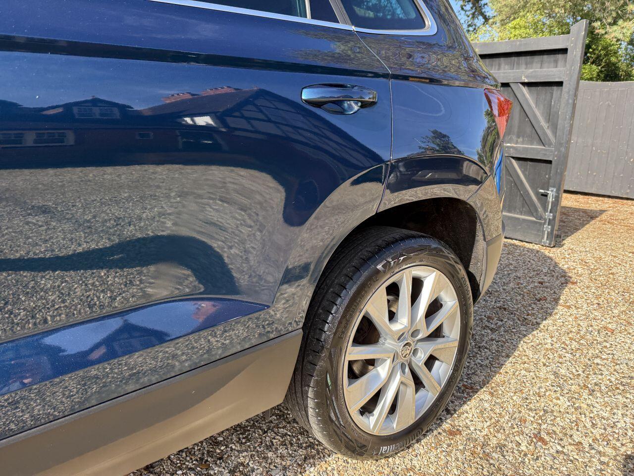 Skoda Karoq view 38