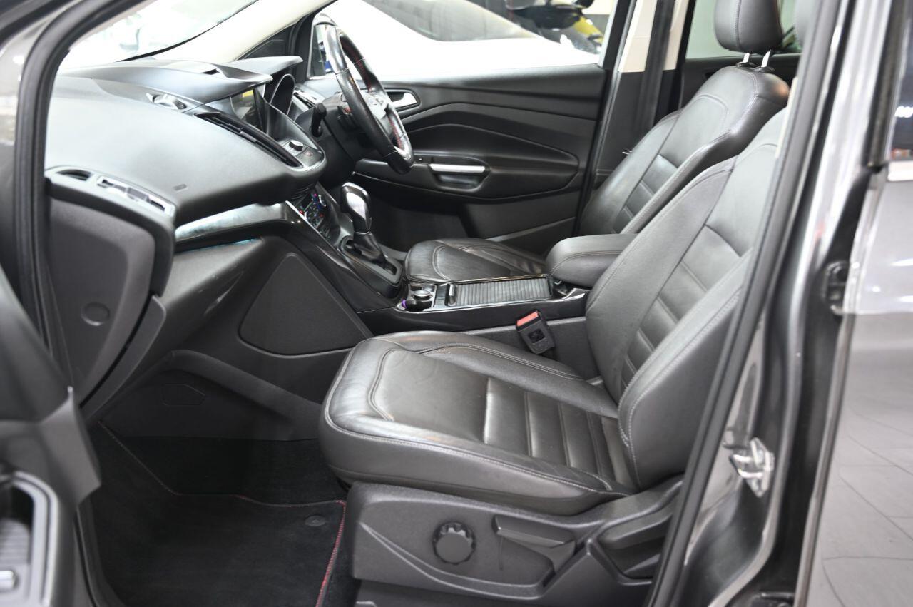 Ford Kuga view 14