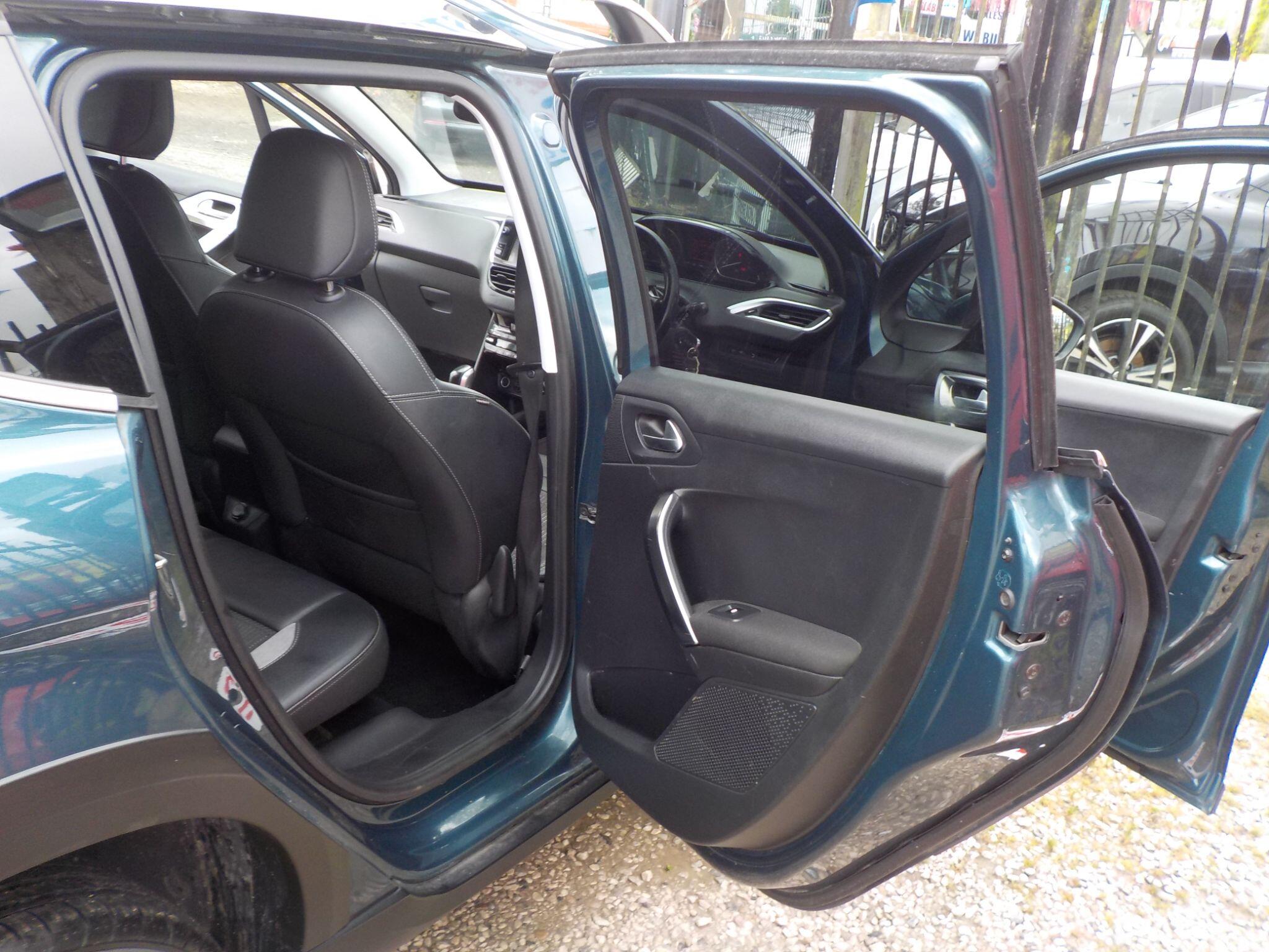 Peugeot 2008 1.6 BlueHDi Allure Euro 6 5dr