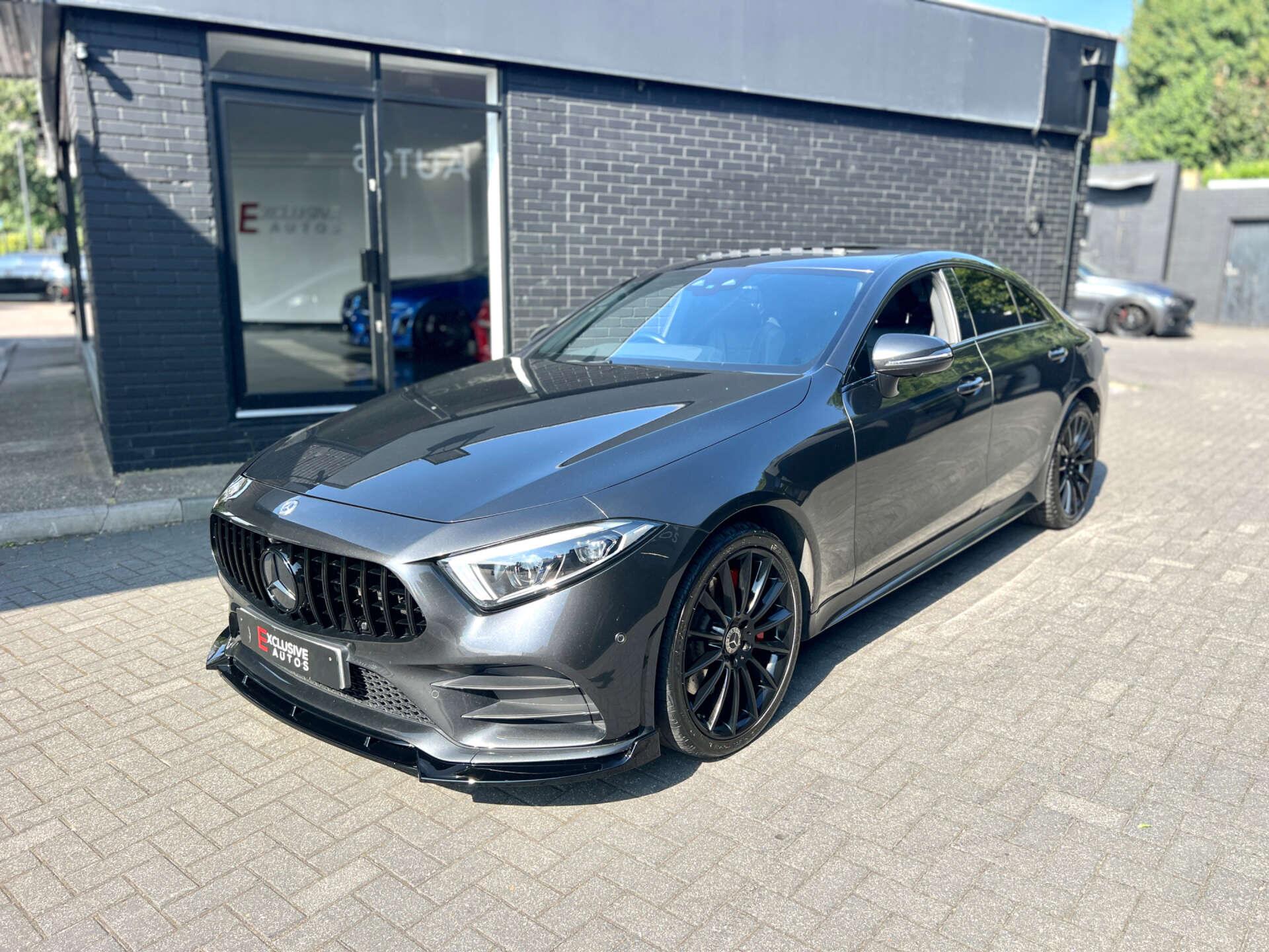 Mercedes-Benz CLS view 25