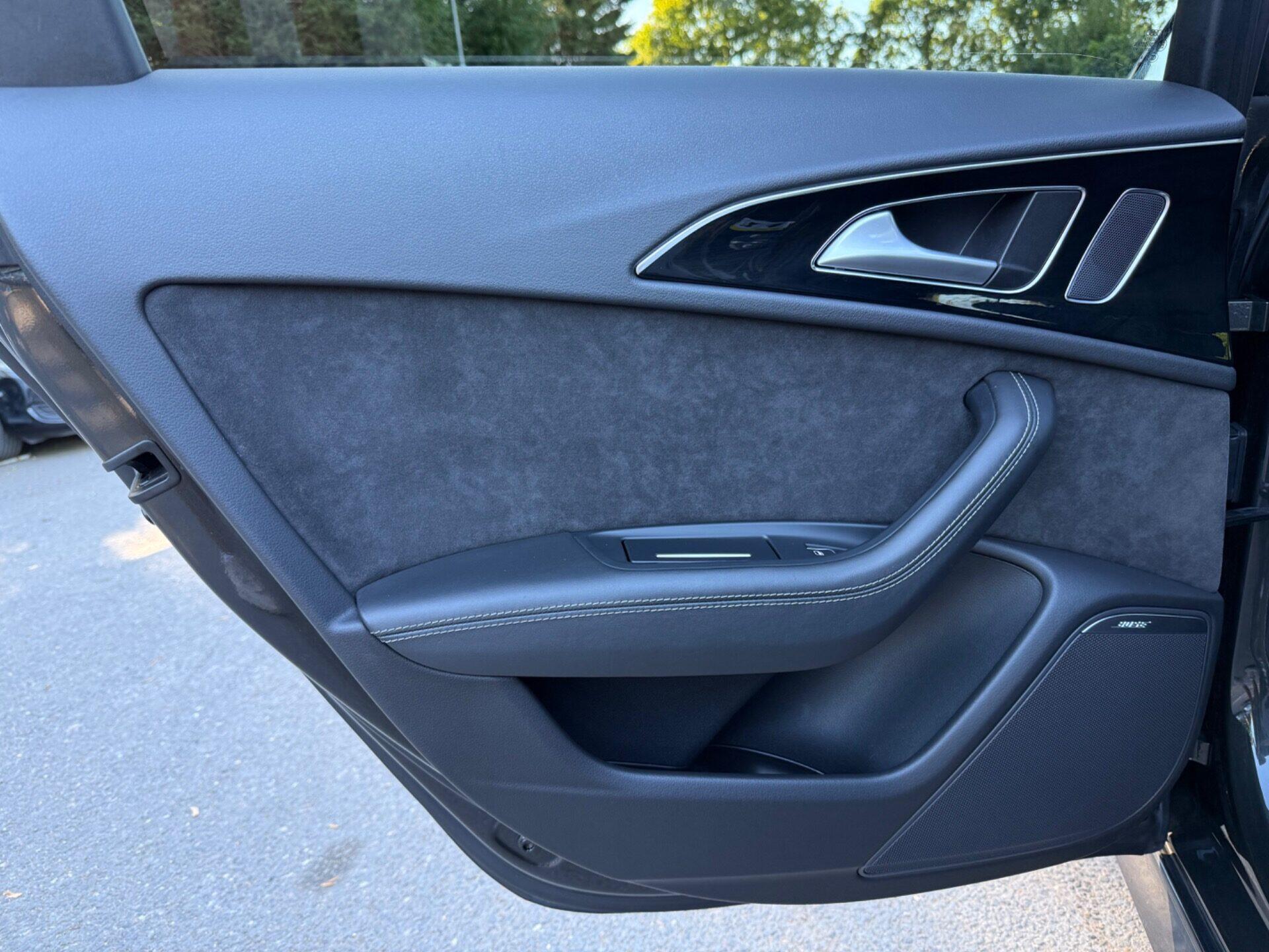Audi A6 view 31