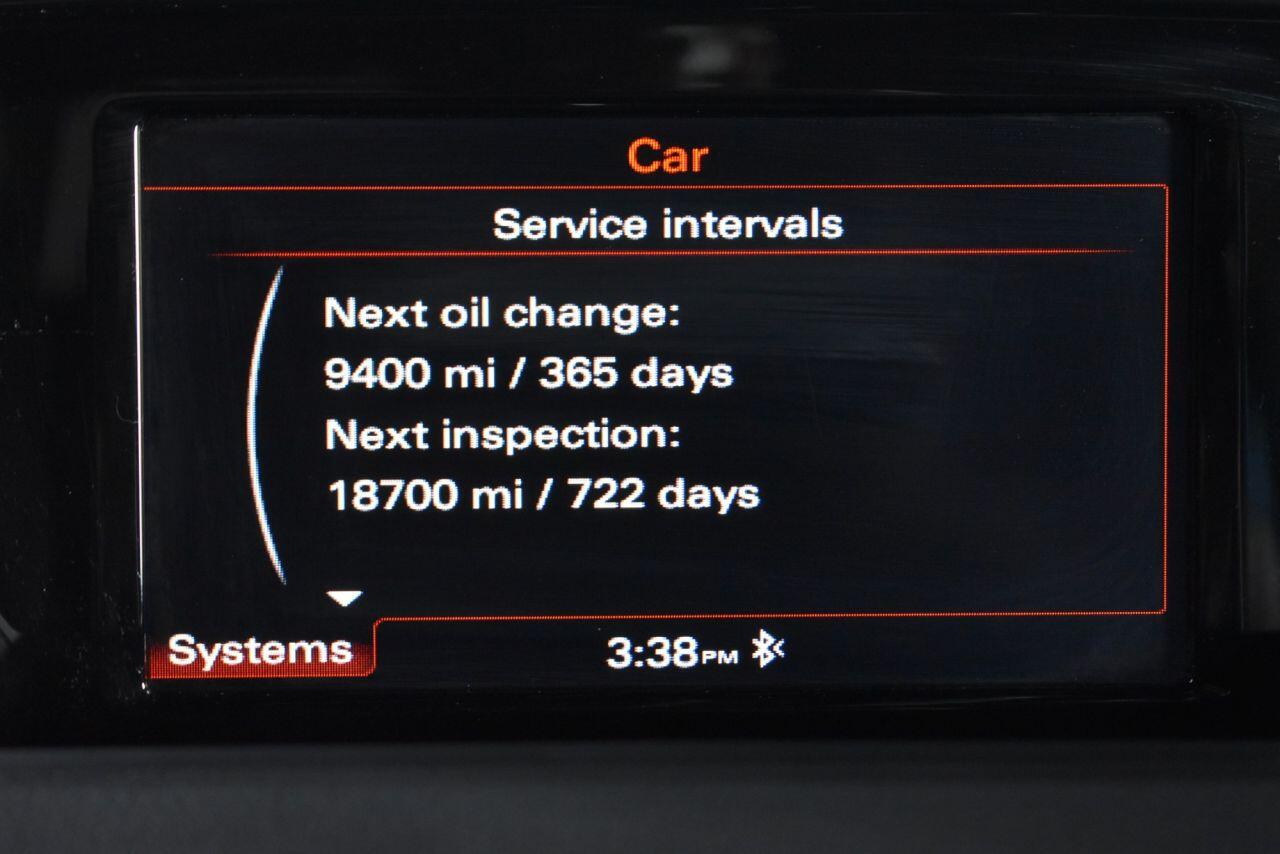 Audi Q3 view 26
