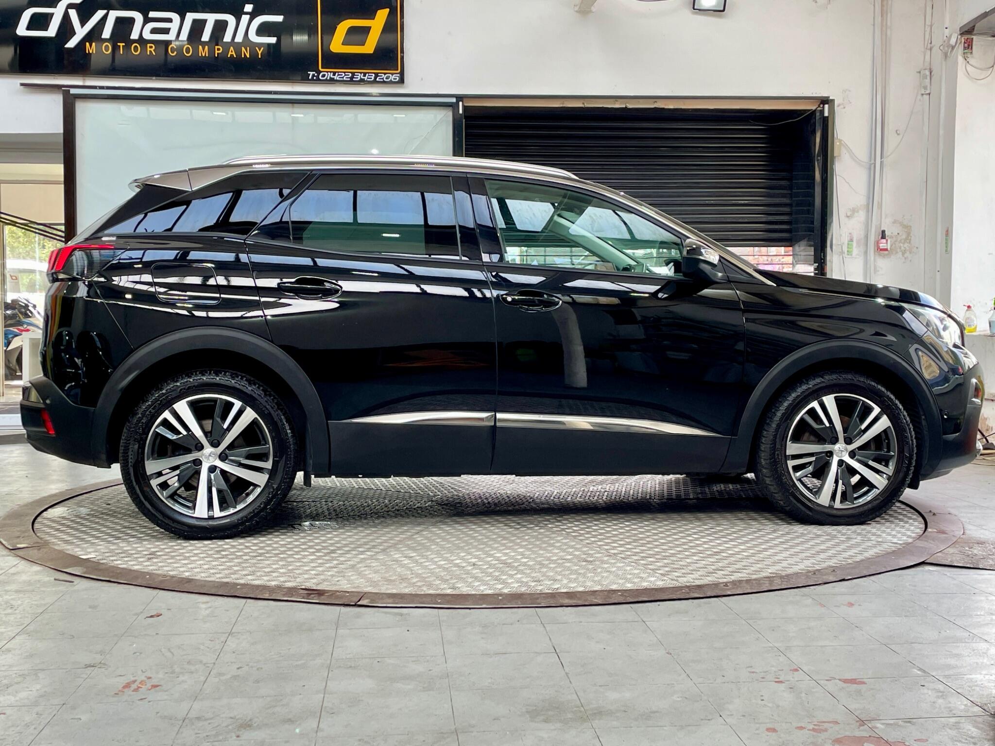 Peugeot 3008 view 18