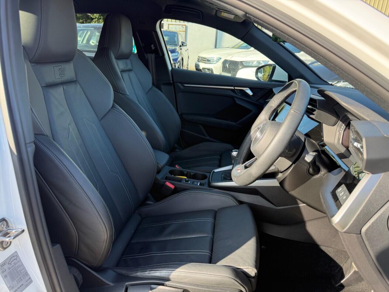 Audi A3 view 26