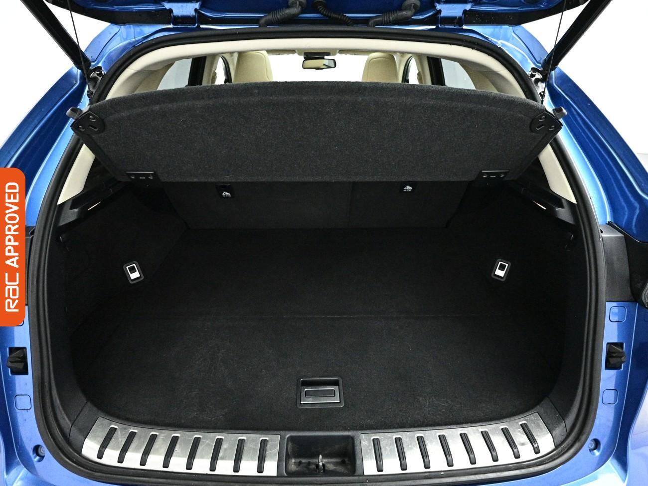 Lexus NX view 28
