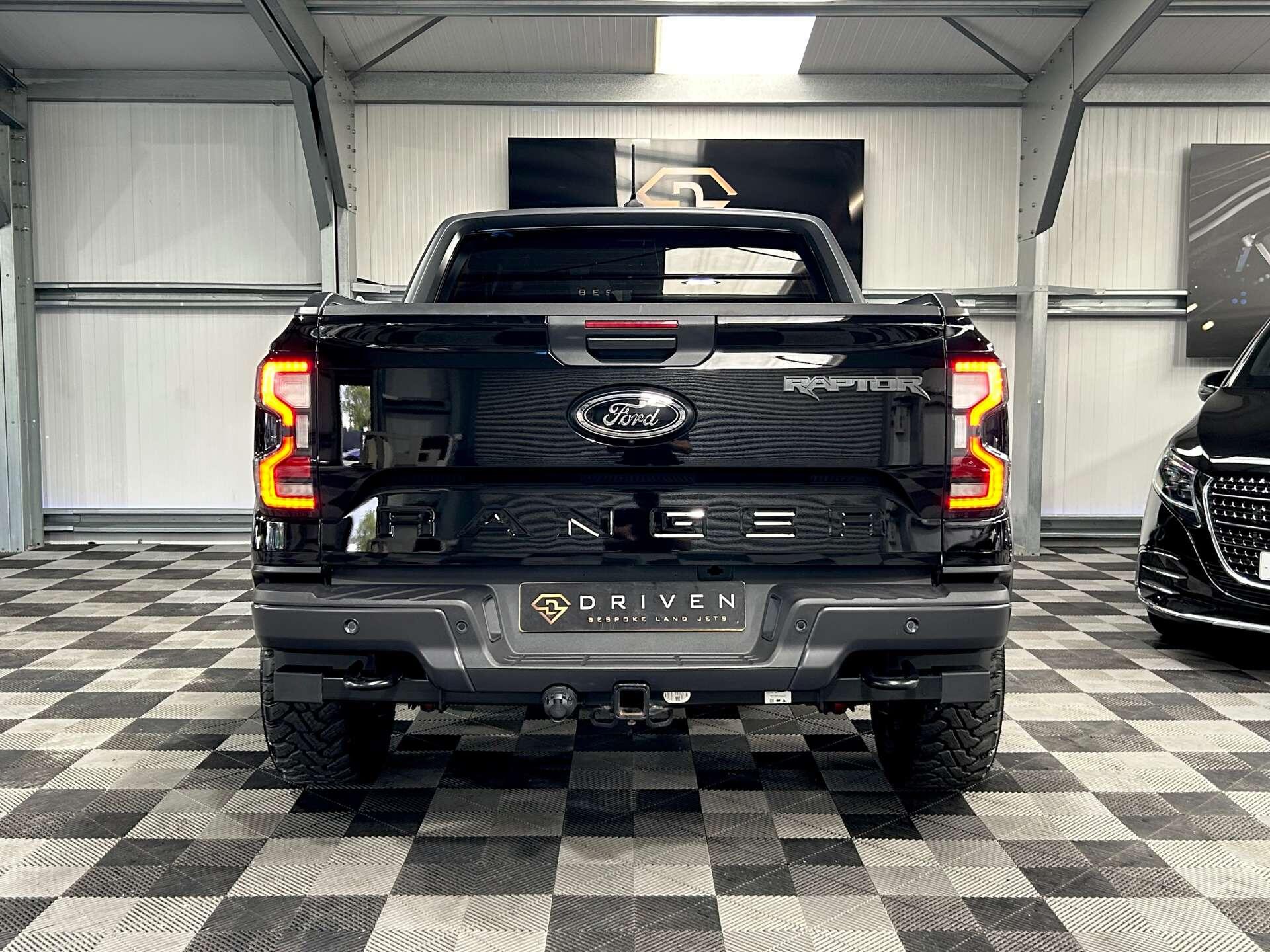 Ford Ranger view 18
