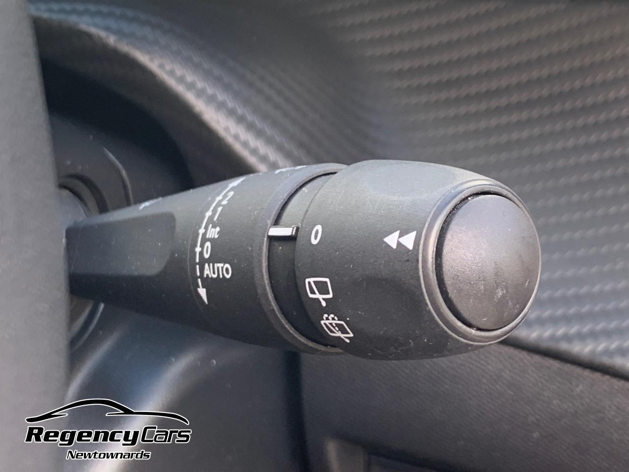 Peugeot 2008 view 18