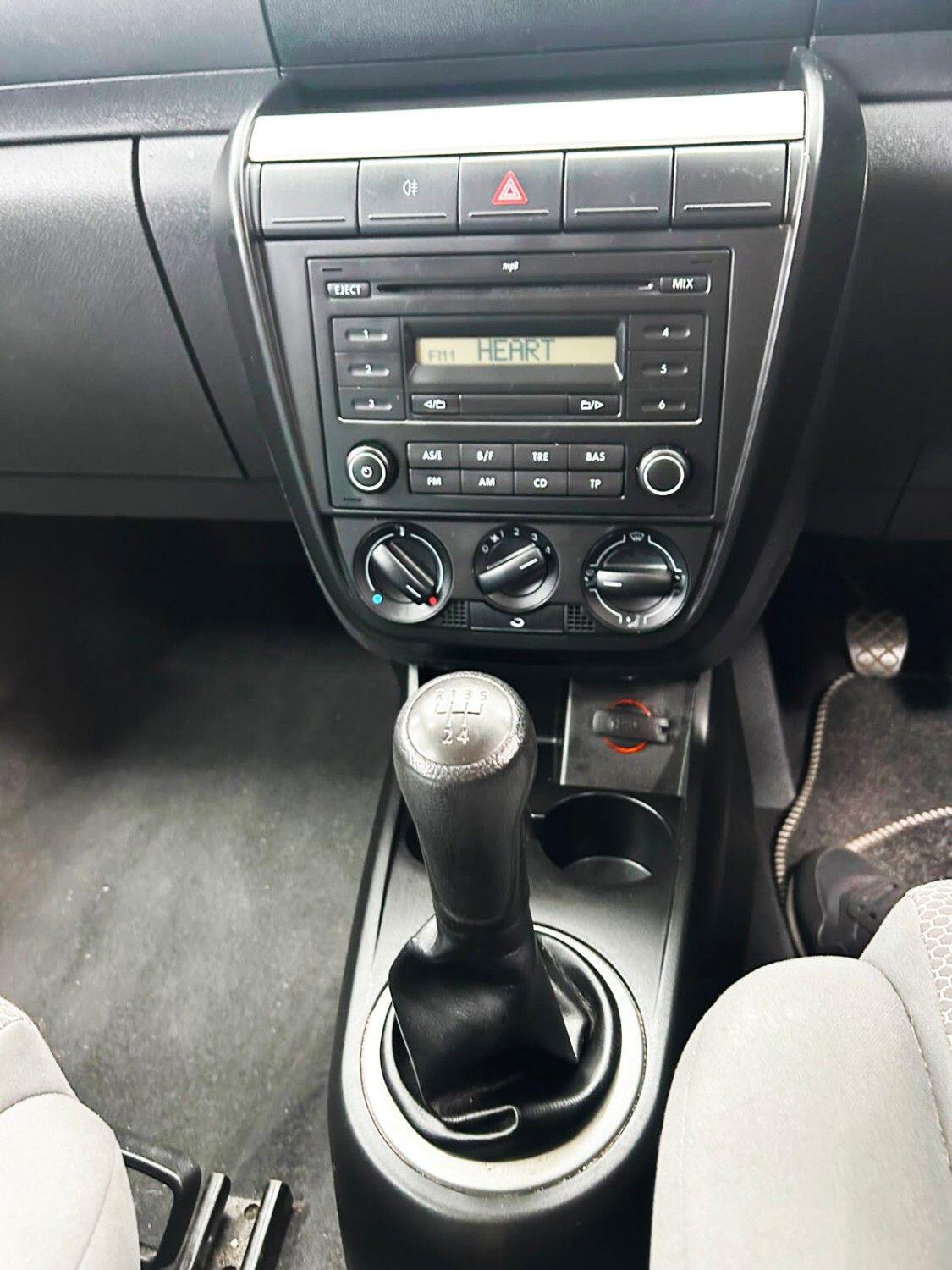 Volkswagen Fox view 17
