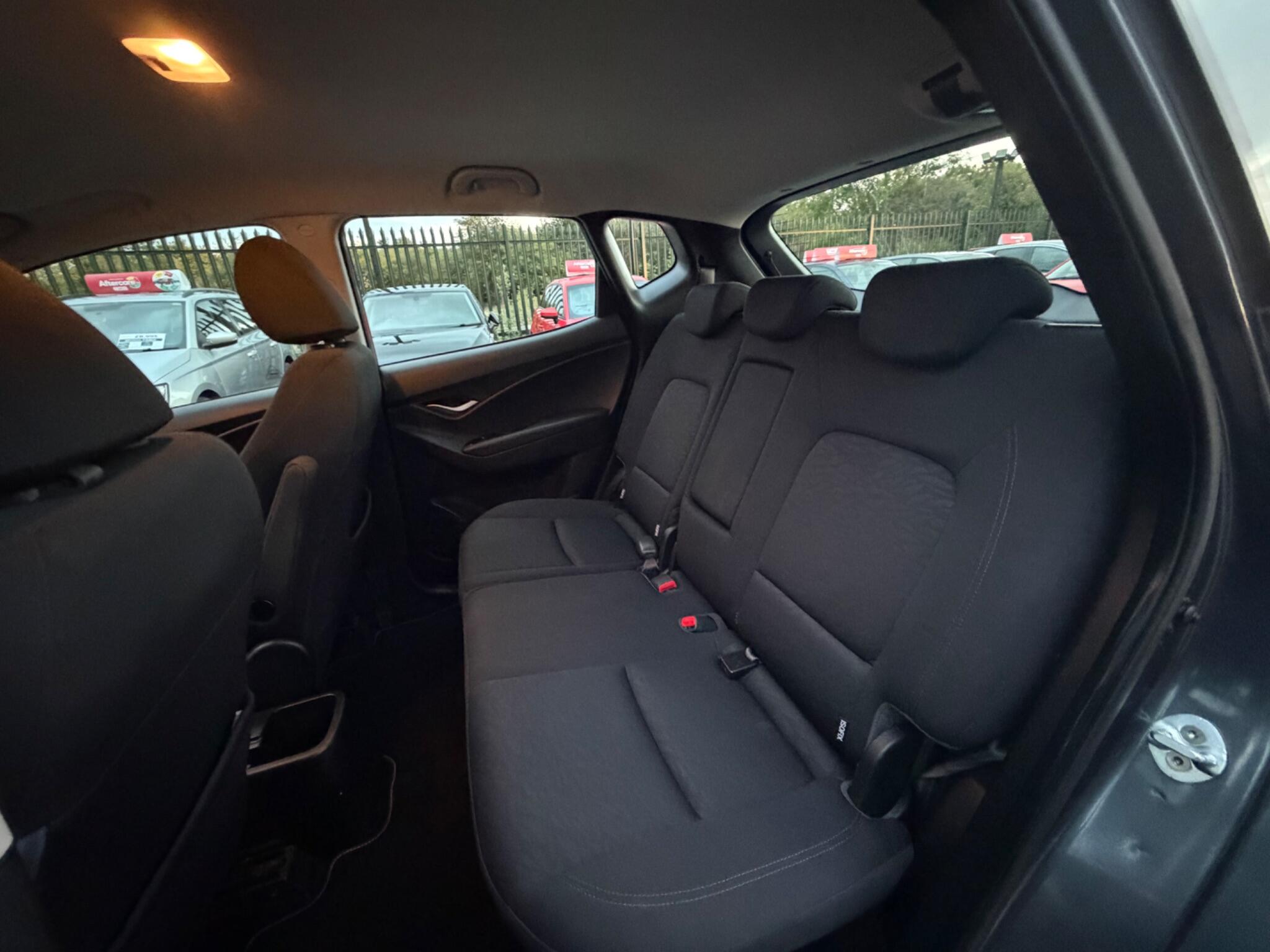 Hyundai Ix20 view 27