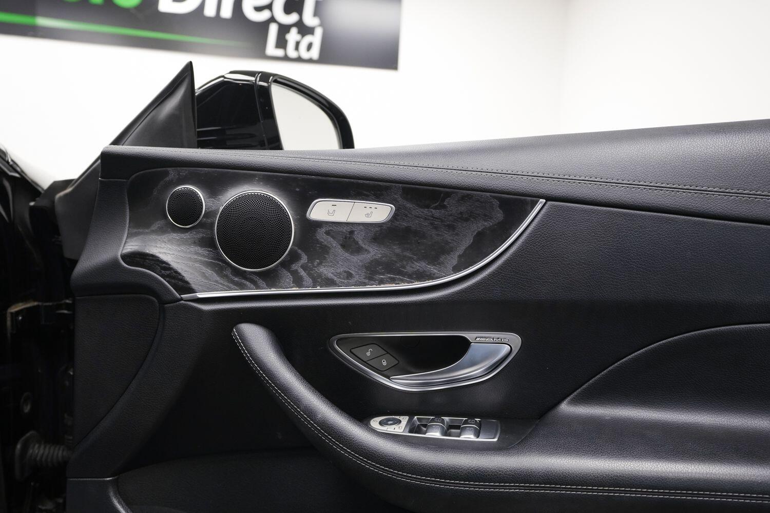 Mercedes-Benz E Class view 15