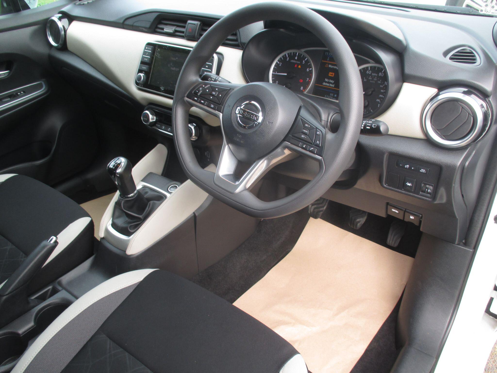 Nissan Micra view 23