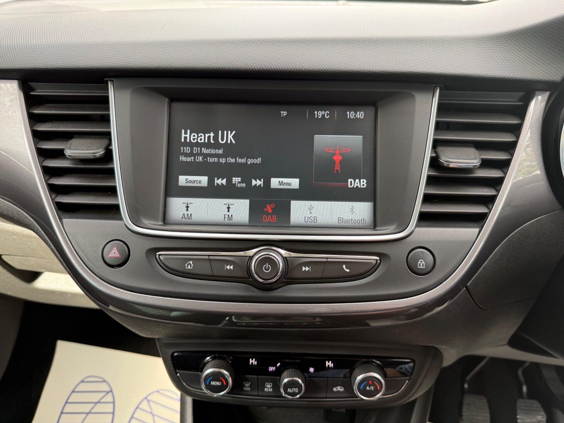 Vauxhall Crossland X view 41