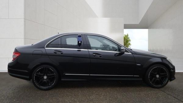 Mercedes-Benz C-Class view 3