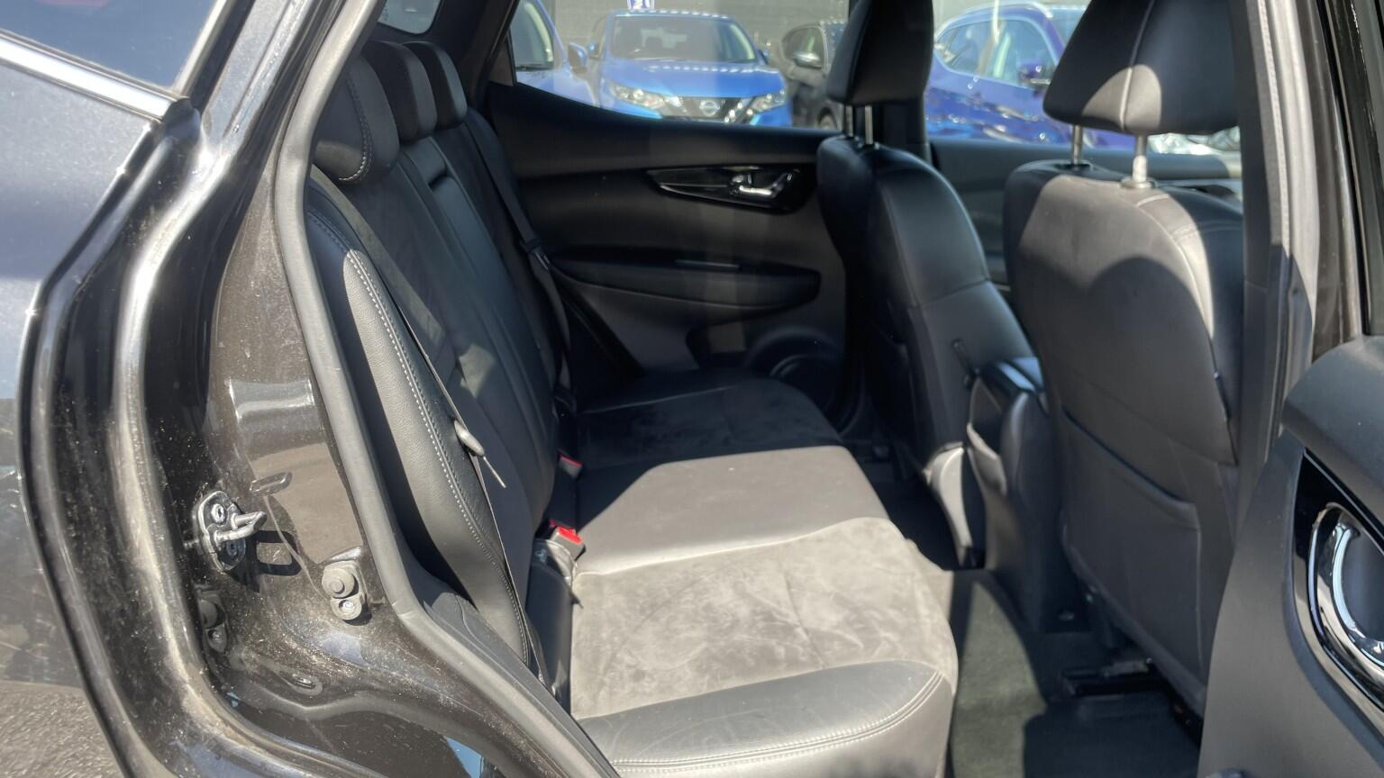 Nissan Qashqai view 23