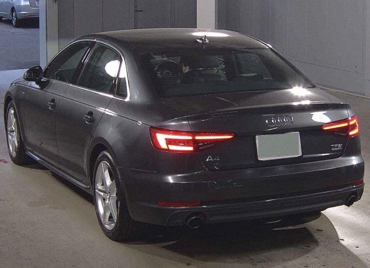 Audi A4 view 3