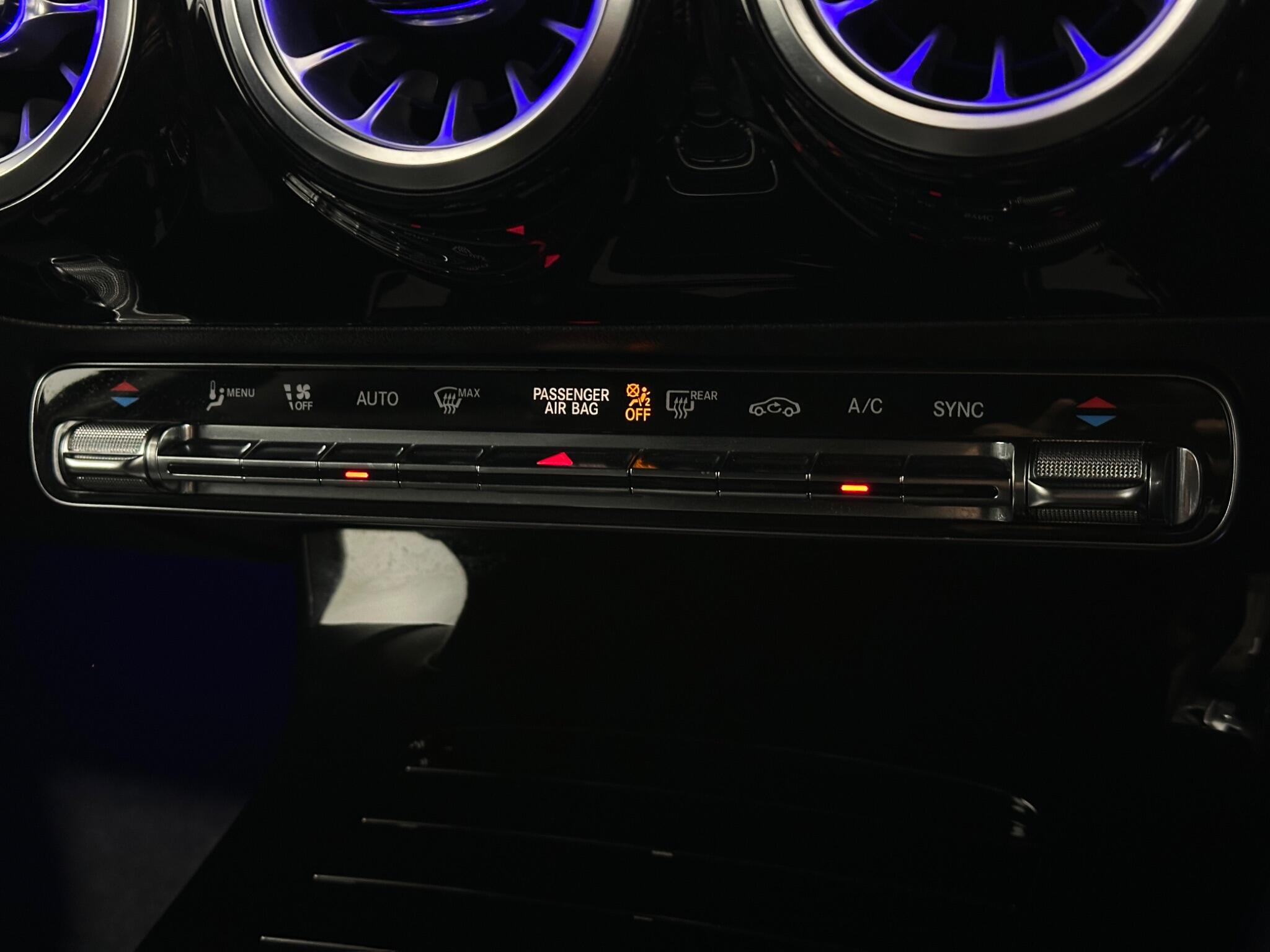 Mercedes-Benz A-Class view 23