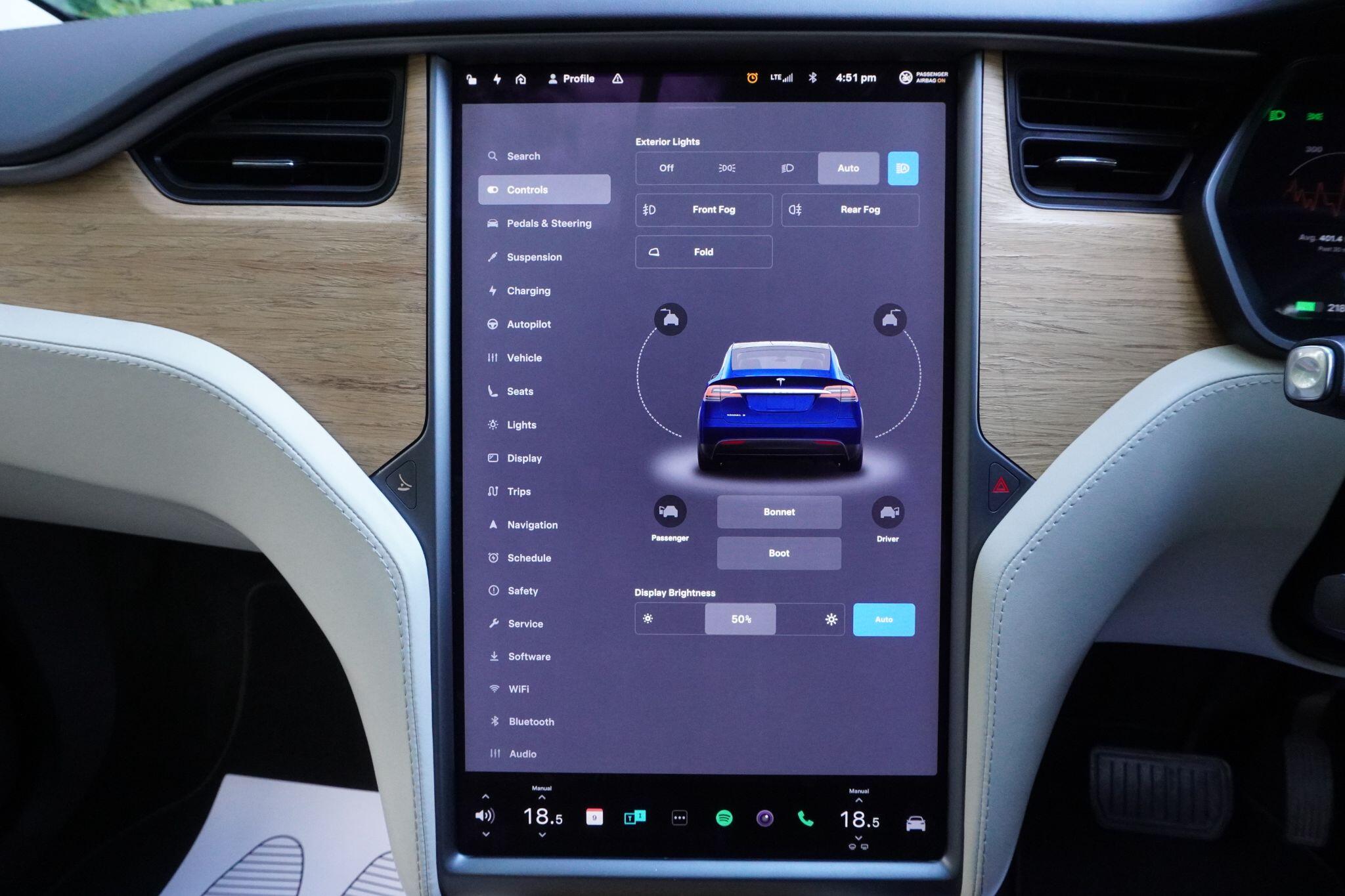 Tesla Model X view 26